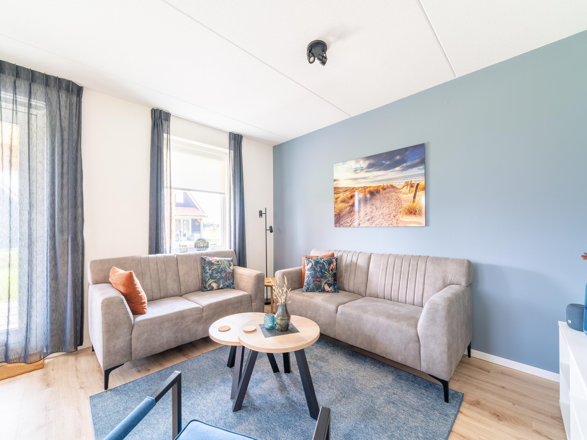 Foto's Modern vakantiehuis in Scherpenisse met tuin - Belvilla by Oyo