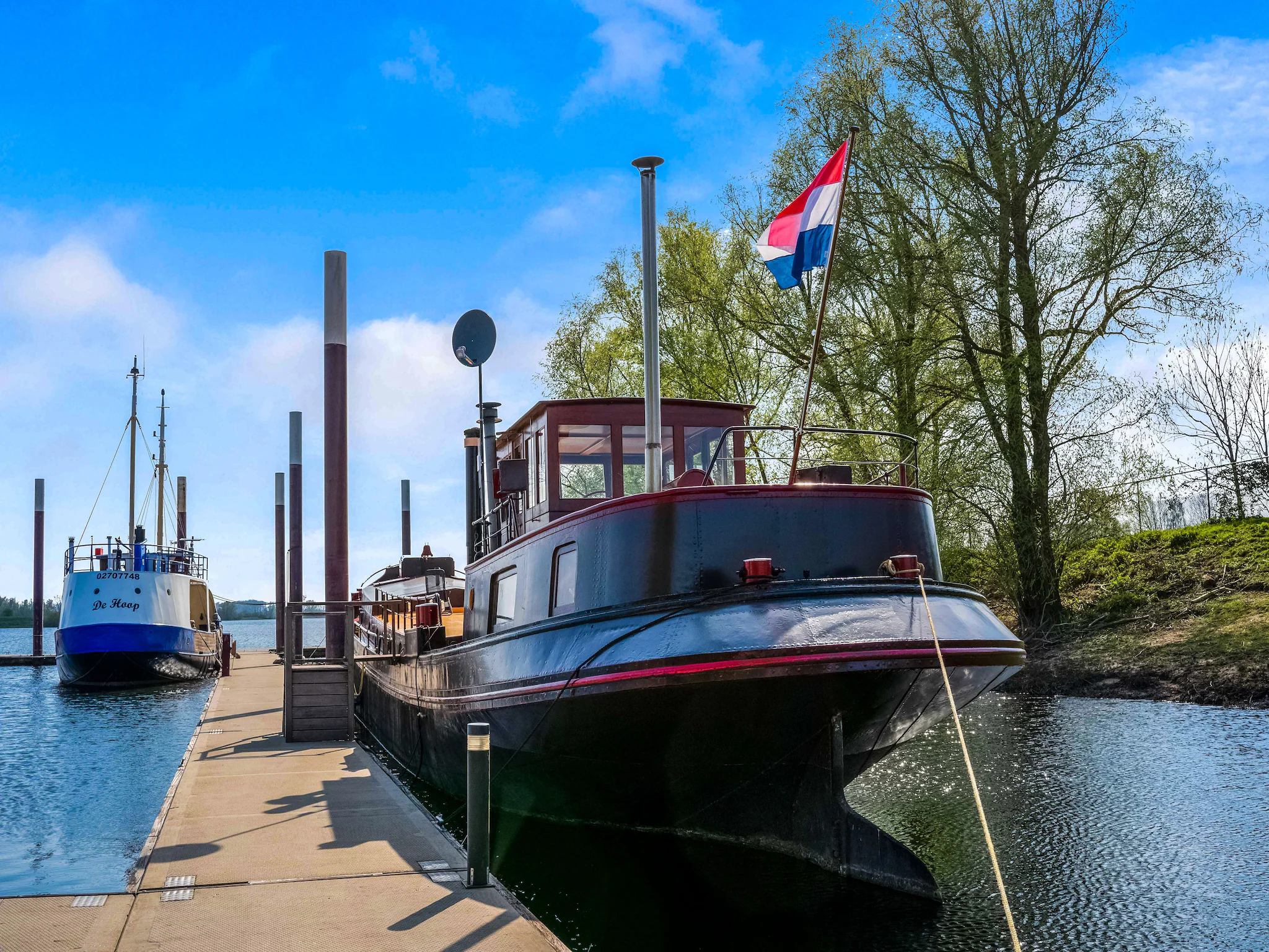 Foto's Luxe boot in Kerkdriel - Belvilla by Oyo