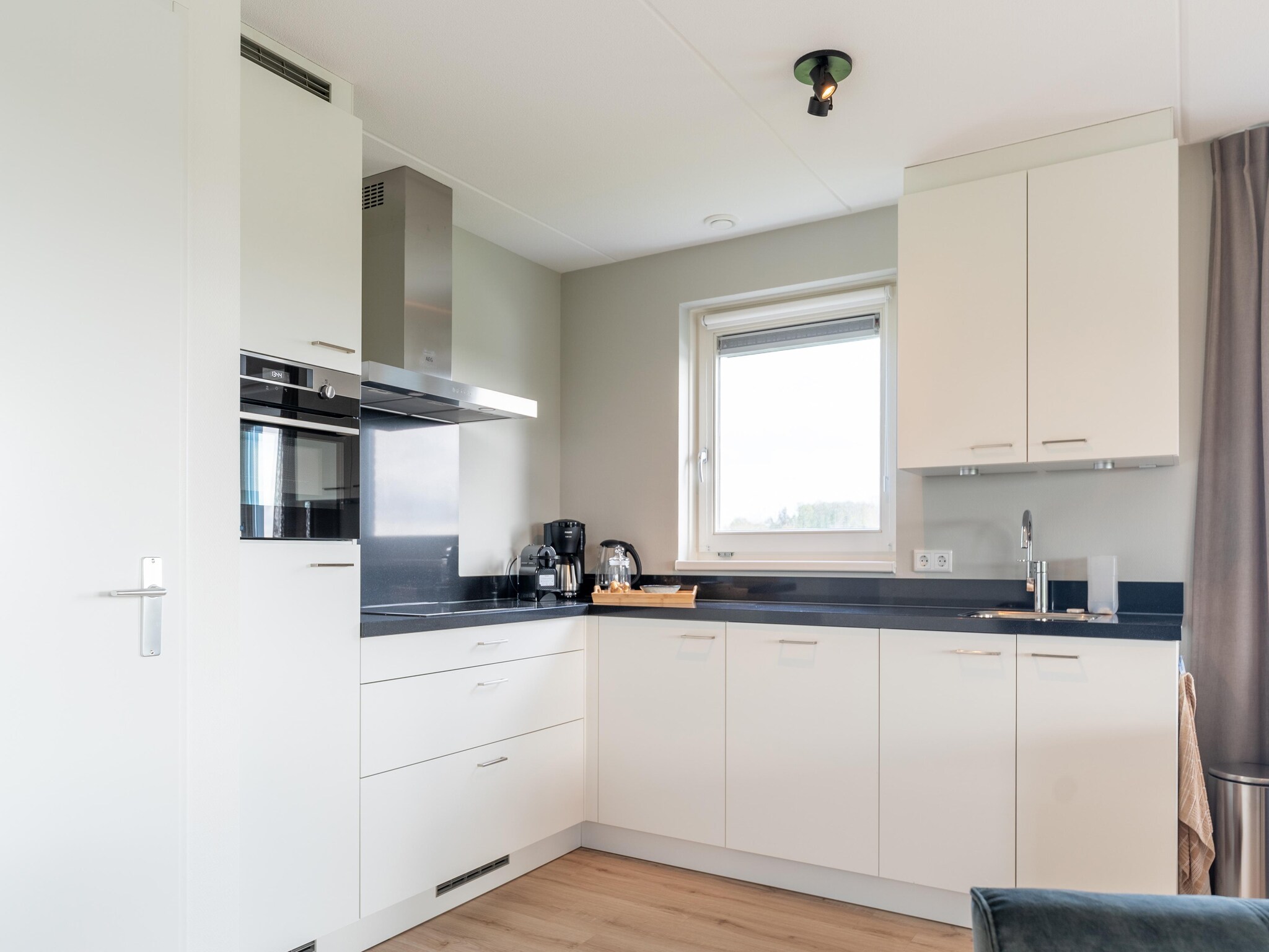 Foto's Vakantiehuis nabij strand met tuin - Belvilla by Oyo