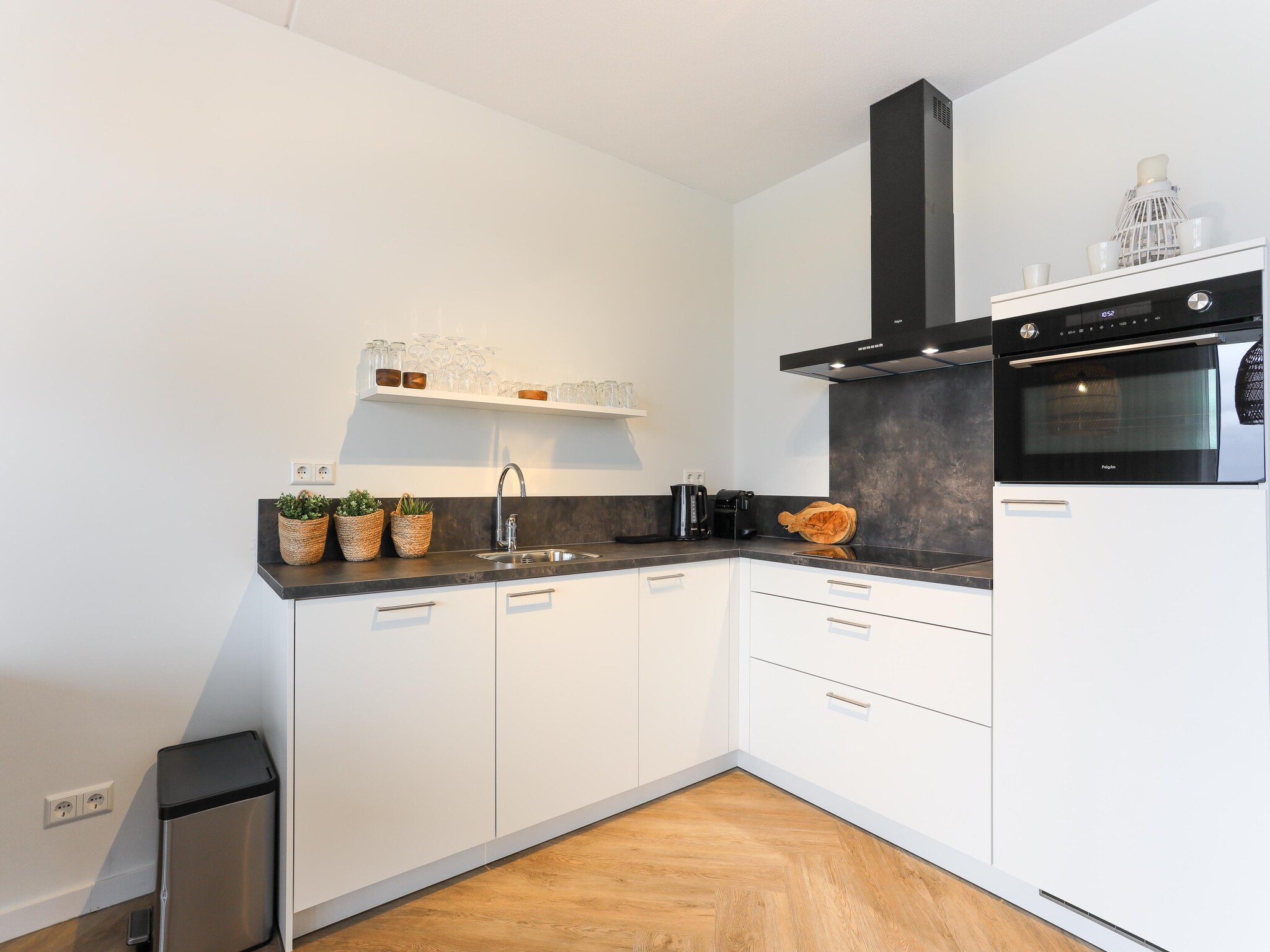 Foto's Modern appartement met patio bij Marina Kamperland - Belvilla by Oyo