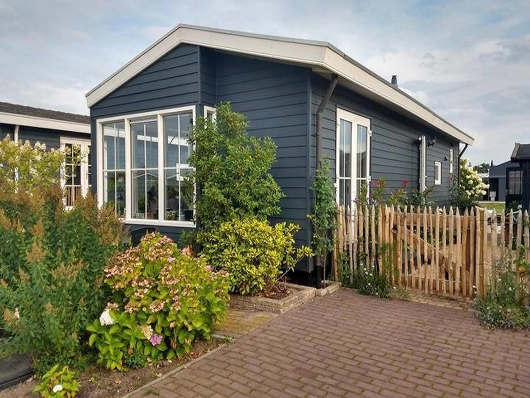 Foto's Gezellig chalet in Giethoorn met een aanlegsteiger - Belvilla by Oyo