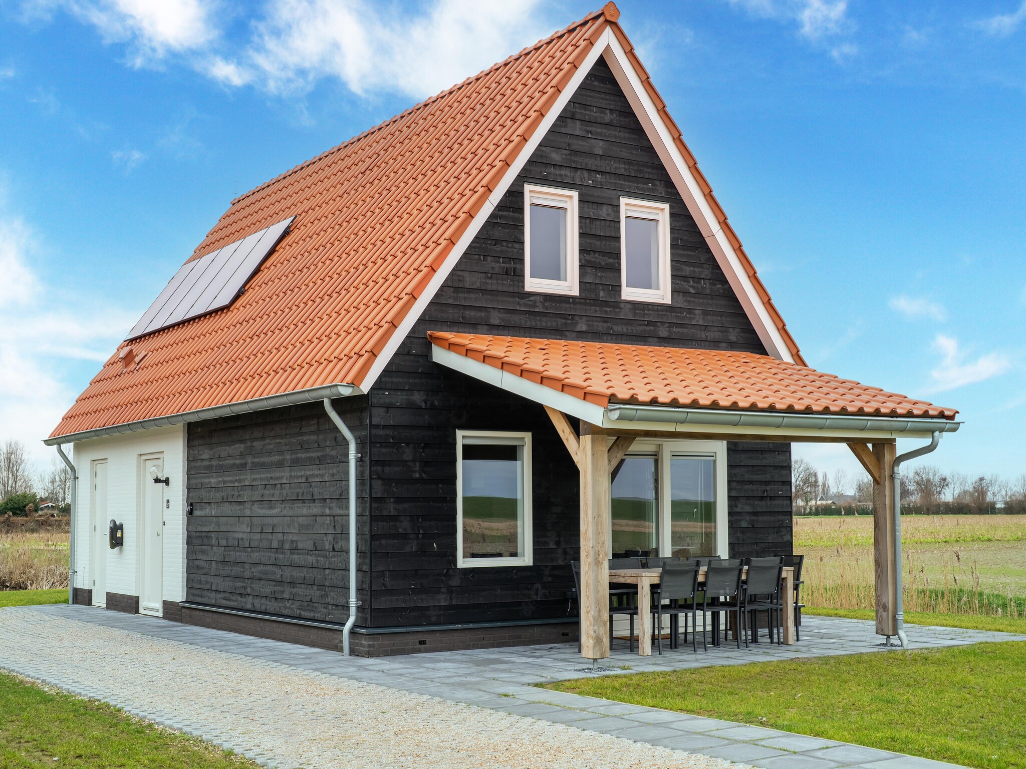 Foto's Luxe villa aan de Oosterschelde met sauna en schitterend uitzicht. - Belvilla by Oyo