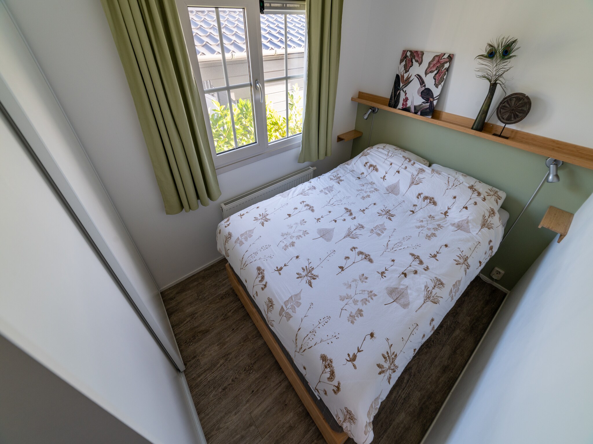 Foto's Gezellig chalet in Giethoorn met een aanlegsteiger - Belvilla by Oyo