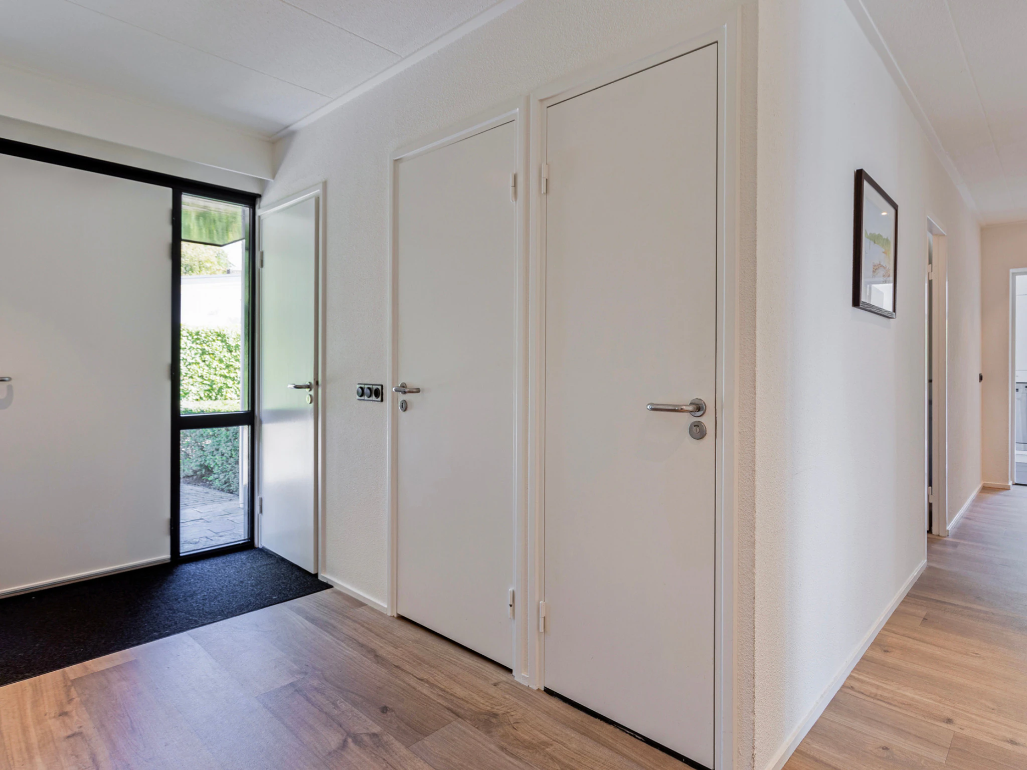 Foto's Ruime villa in Kamperland nabij meer - Belvilla by Oyo