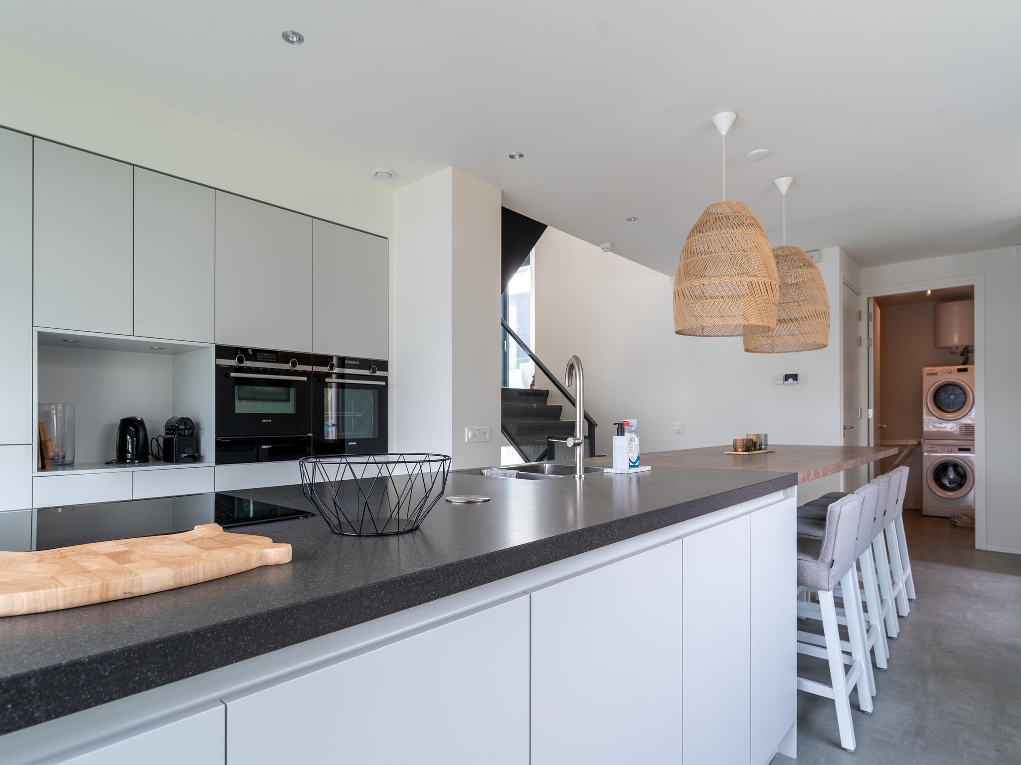 Foto's Luxe villa met eigen aanlegsteiger - Belvilla by Oyo