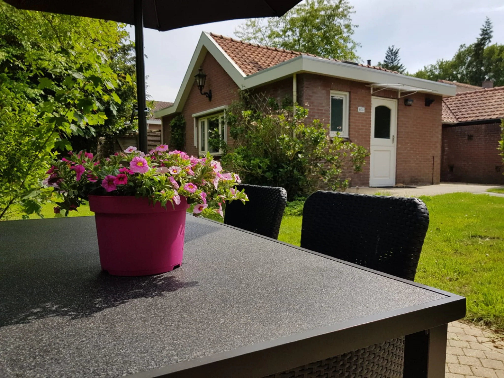 Foto's Knusse vakantiewoning in Garderen met privÃ©terras - Belvilla by Oyo