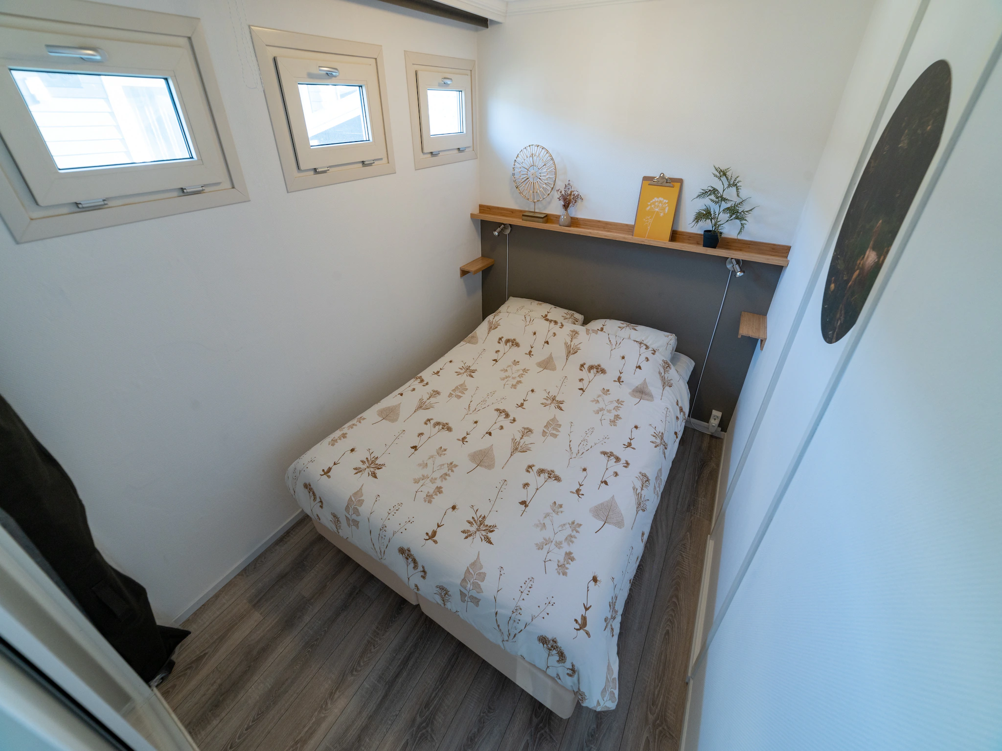 Foto's Gezellig chalet in Giethoorn met een aanlegsteiger - Belvilla by Oyo