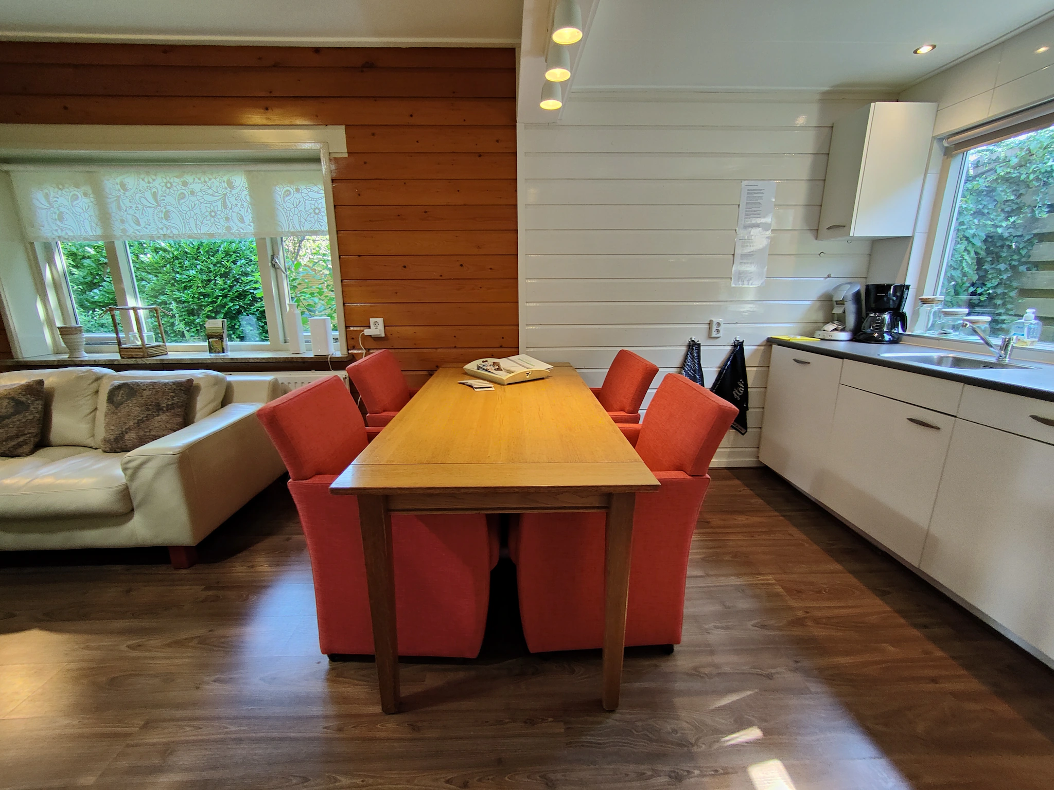 Foto's Knusse vakantiewoning in Garderen met privÃ©terras - Belvilla by Oyo