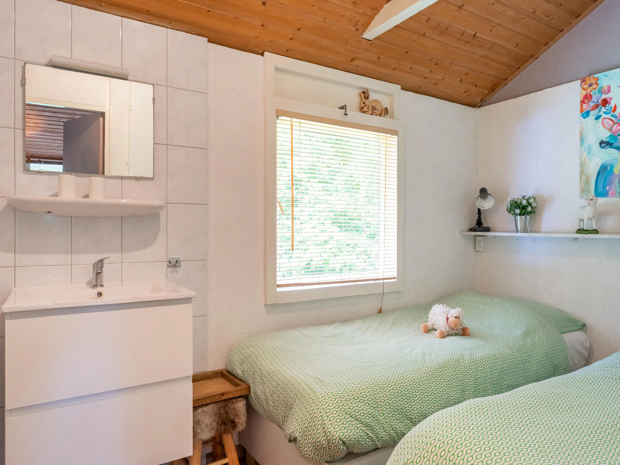 Foto's Pittoresk vakantiehuis op park Hunzebergen - Belvilla by Oyo