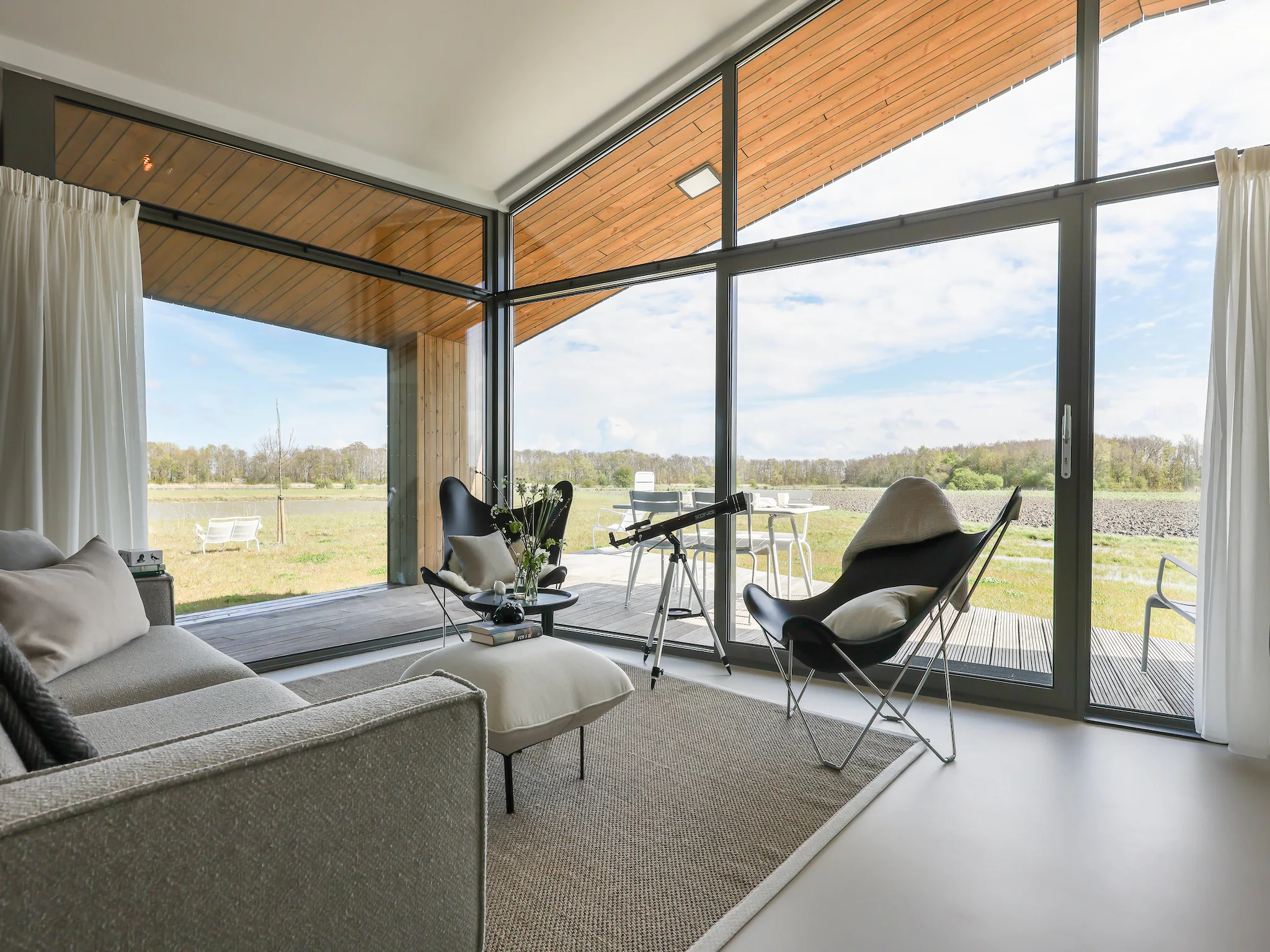 Foto's Rustig vakantiehuis met tuin - Belvilla by Oyo