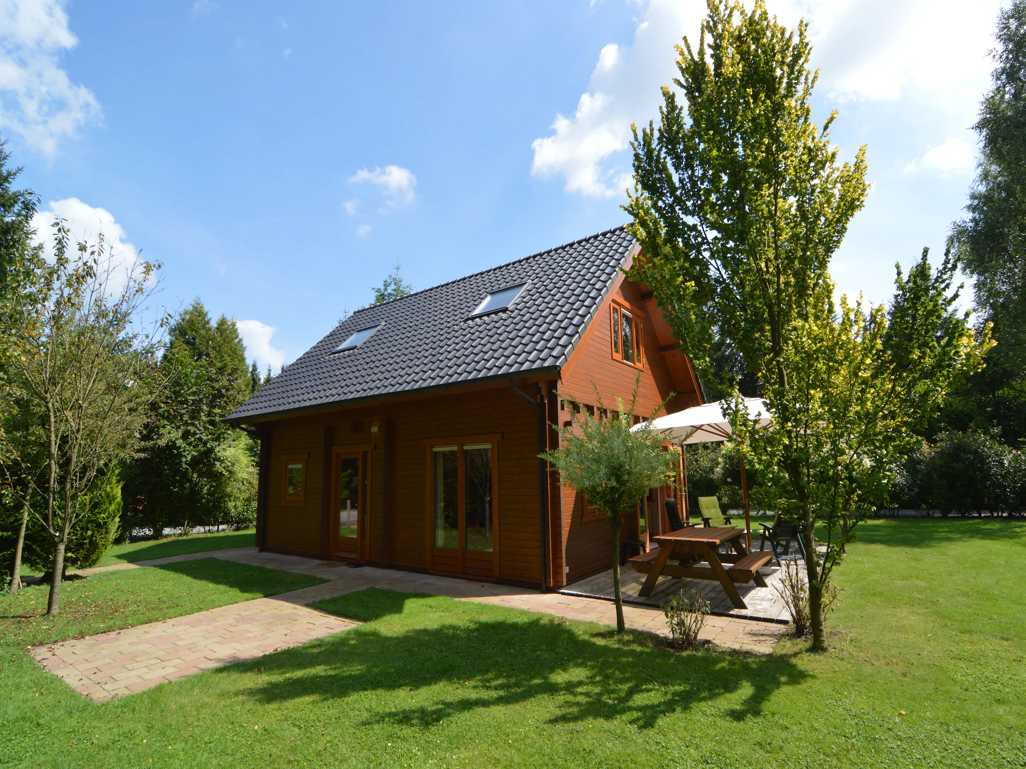 Foto's Houten villa op de Veluwe - Belvilla by Oyo