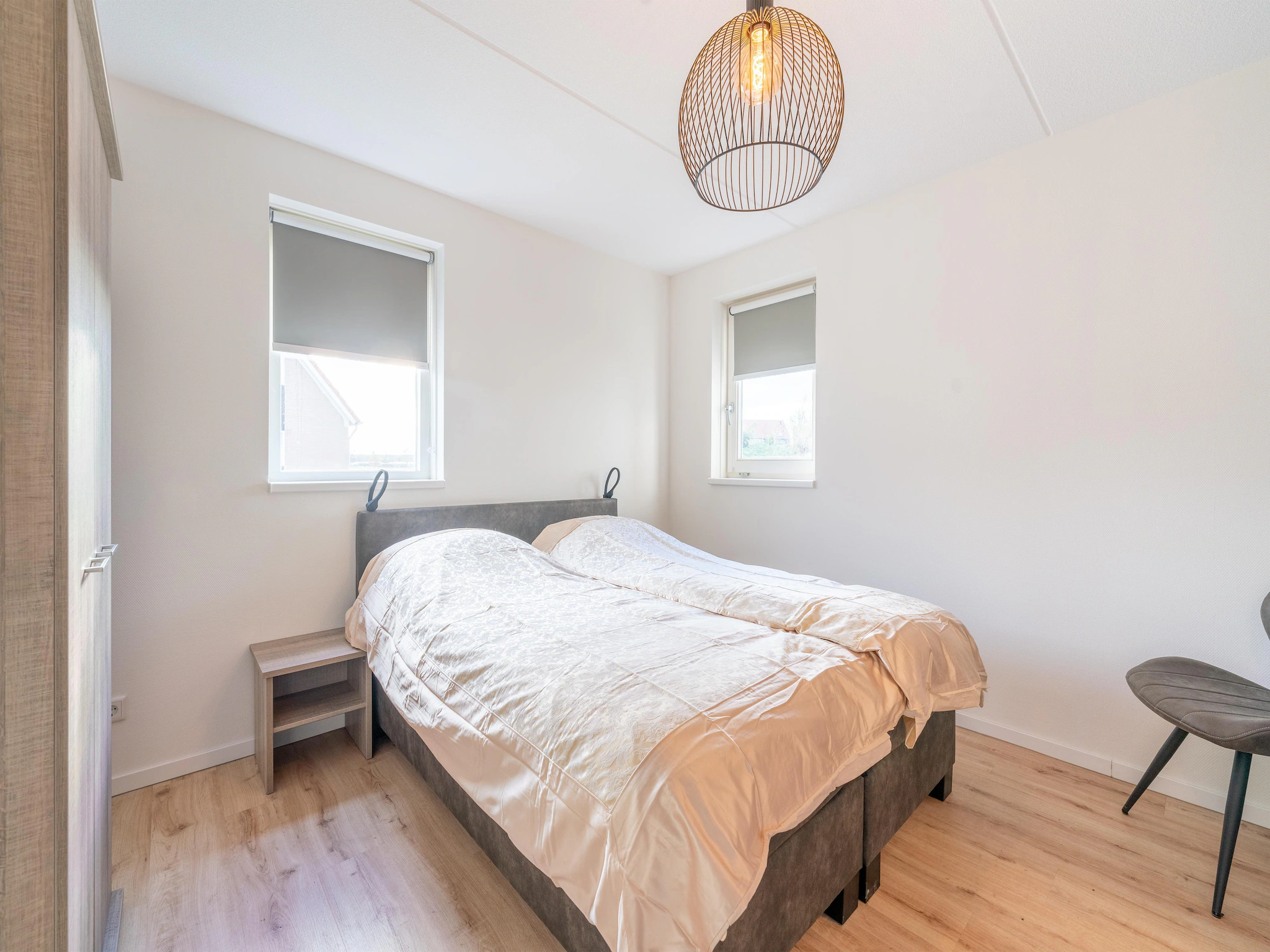 Foto's Modern vakantiehuis in Scherpenisse met sauna - Belvilla by Oyo