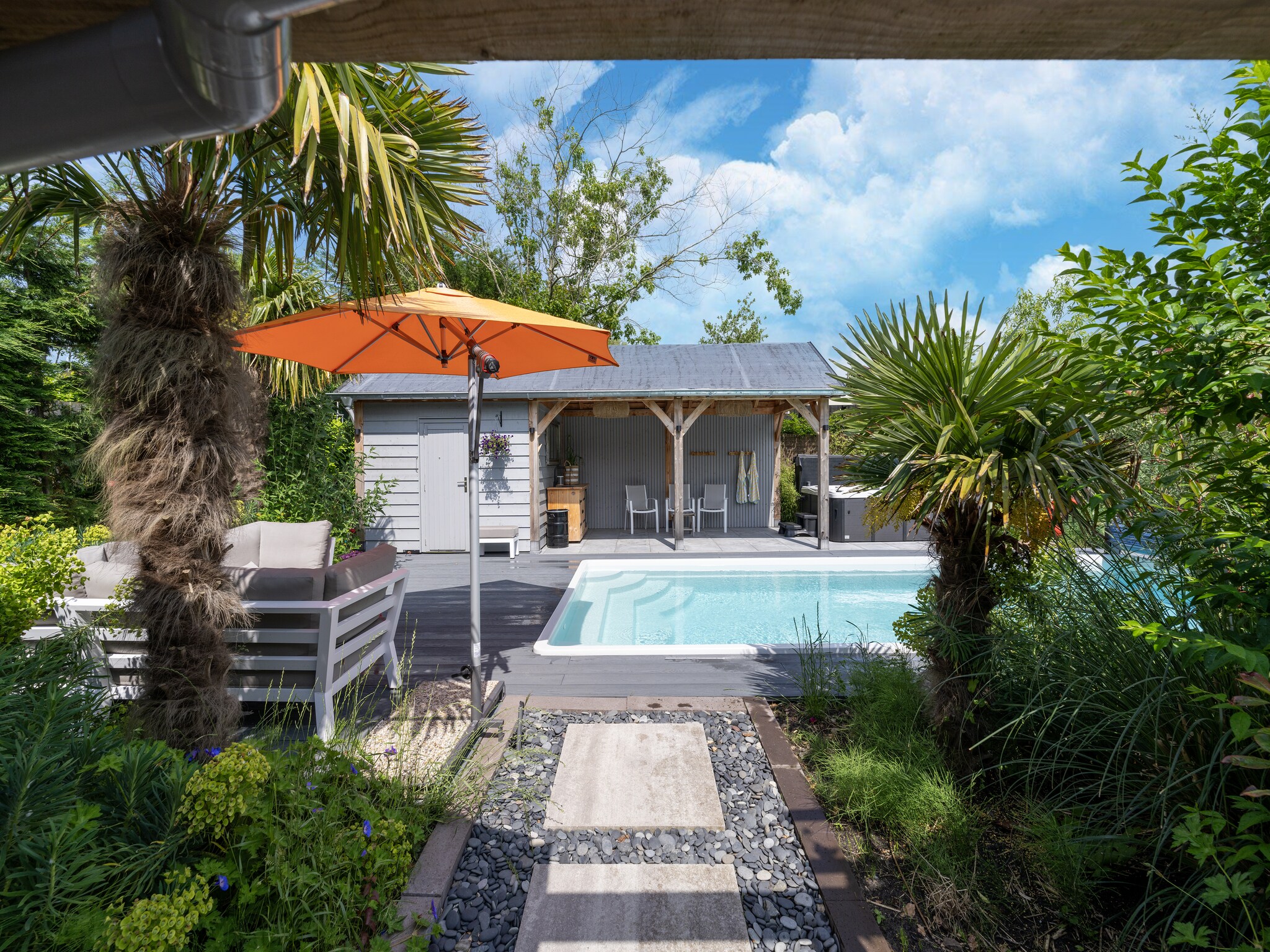 Foto's Vakantiehuis in Schoorl met zwembad en hottub - Belvilla by Oyo