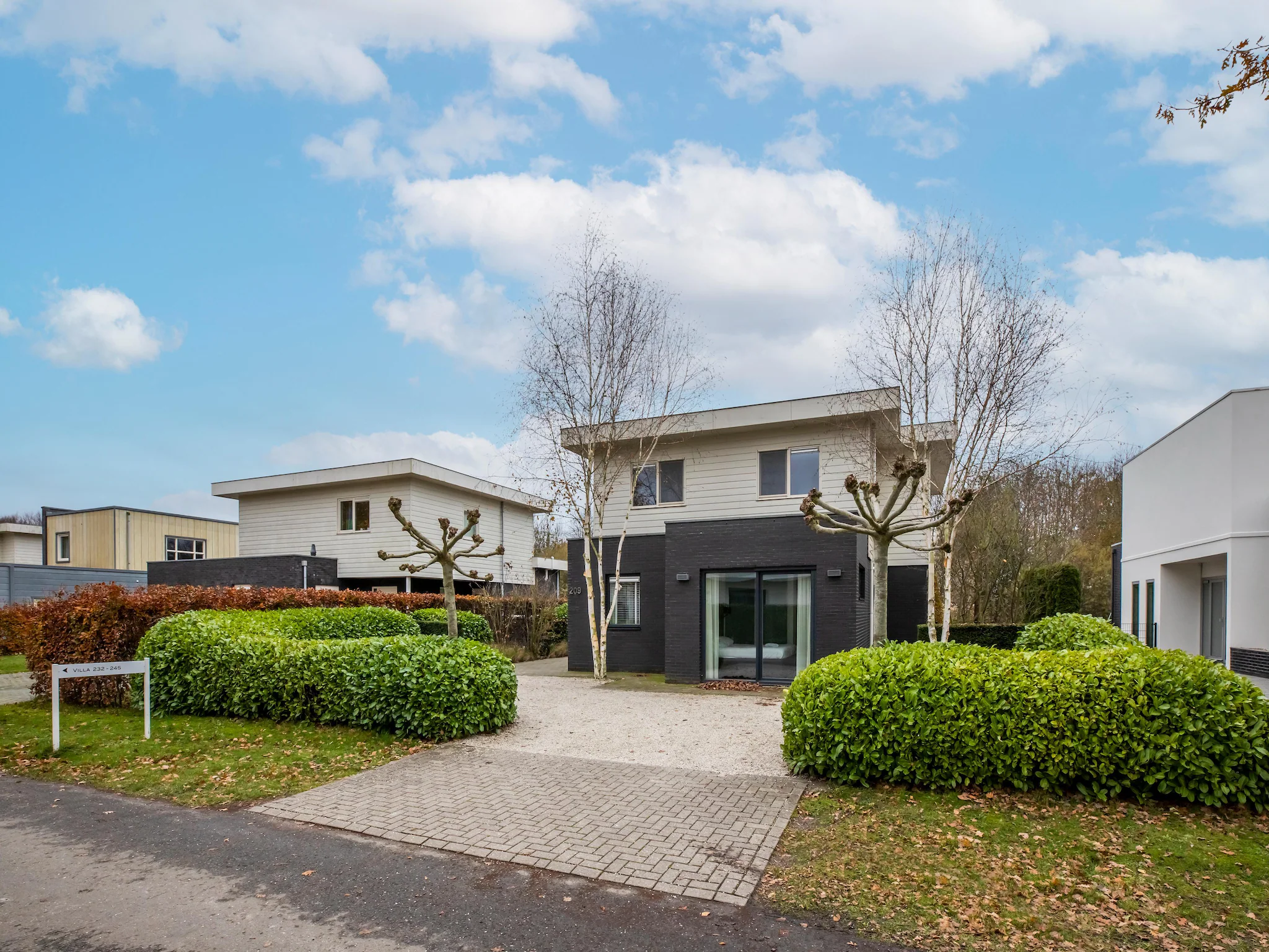 Foto's Moderne villa in Harderwijk met bubbelbad - Belvilla by Oyo