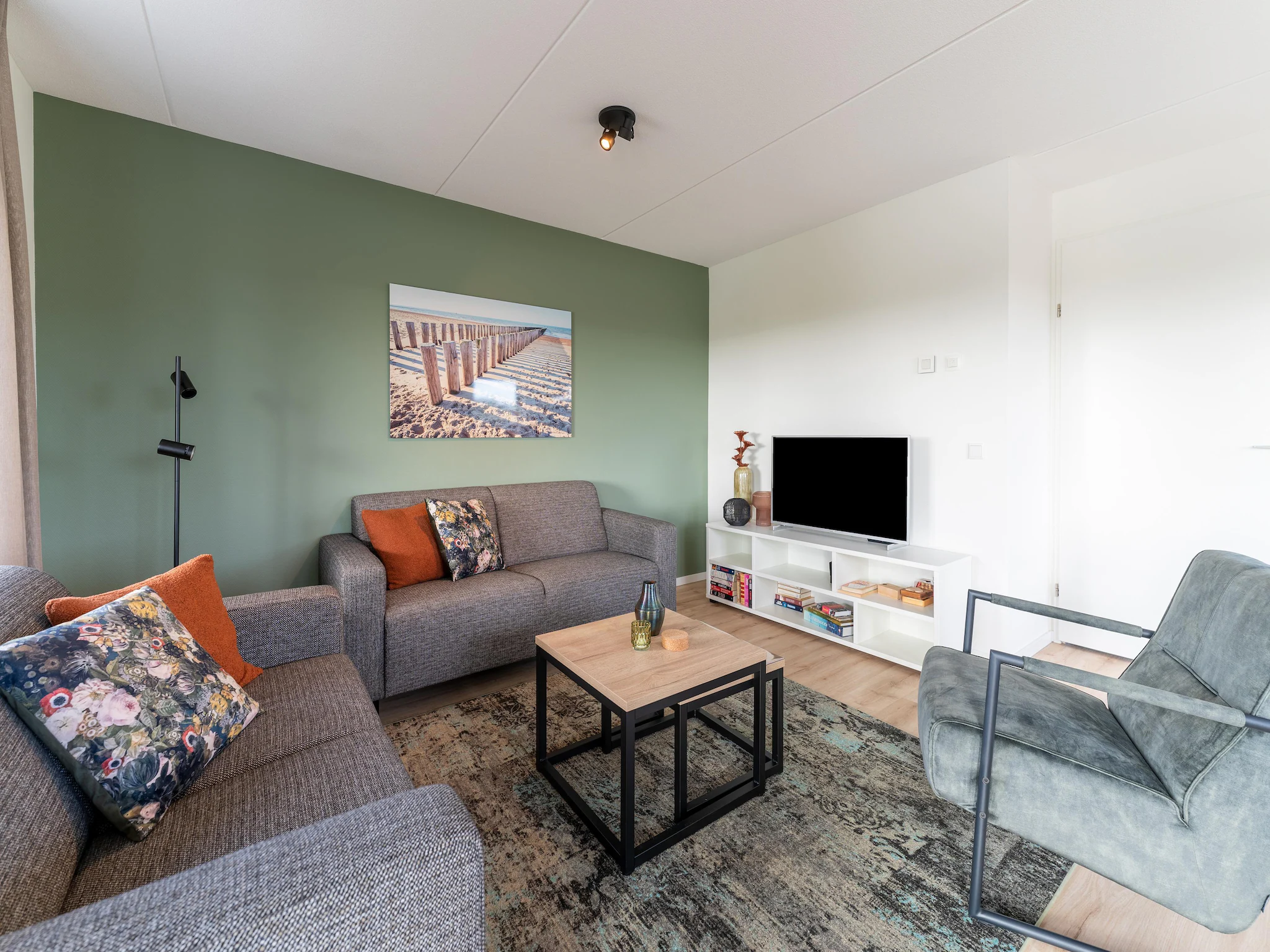 Foto's Vakantiehuis nabij strand met tuin - Belvilla by Oyo