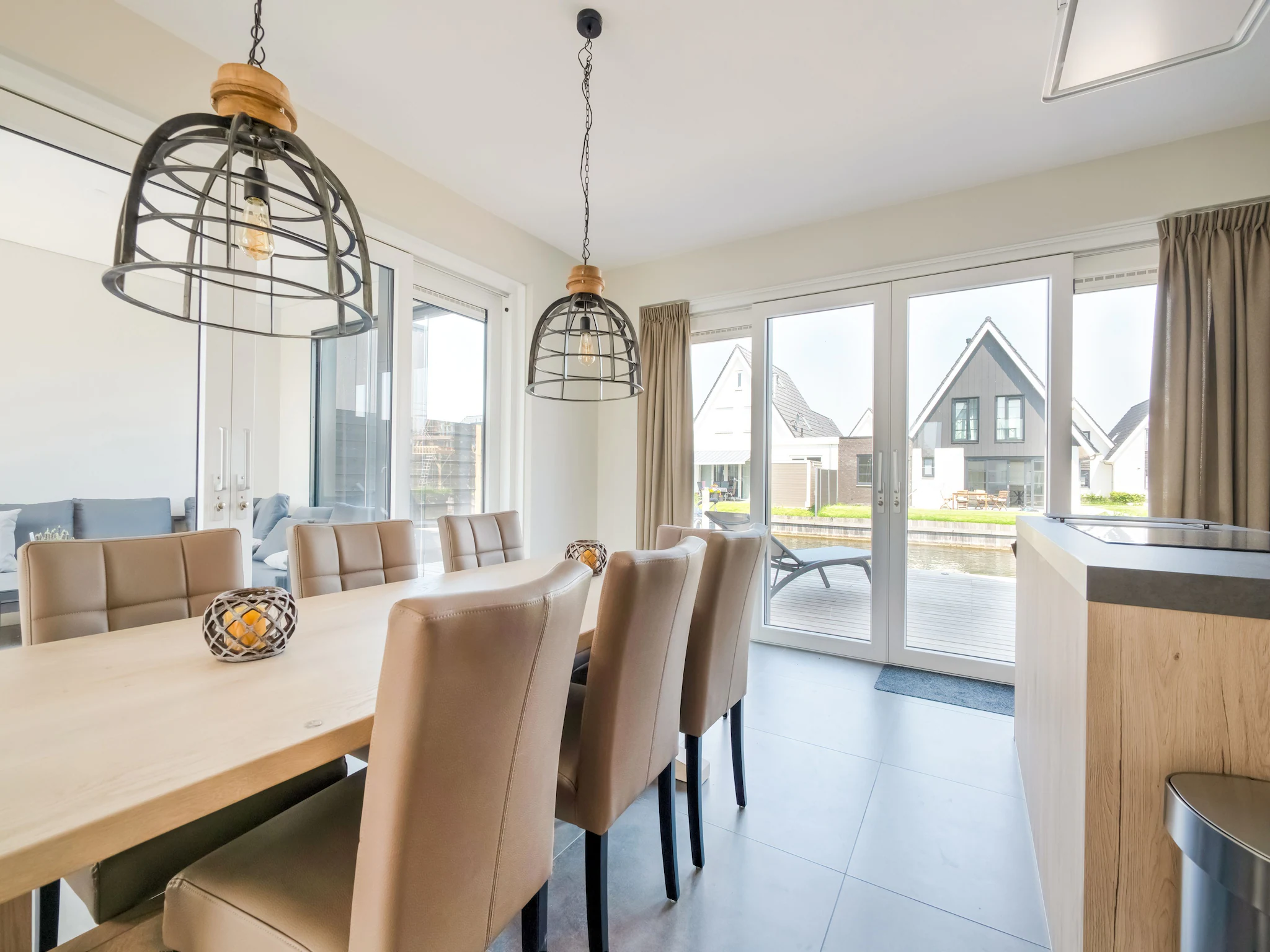 Foto's Nieuw vakantiehuis in Stavoren met een wellness - Belvilla by Oyo
