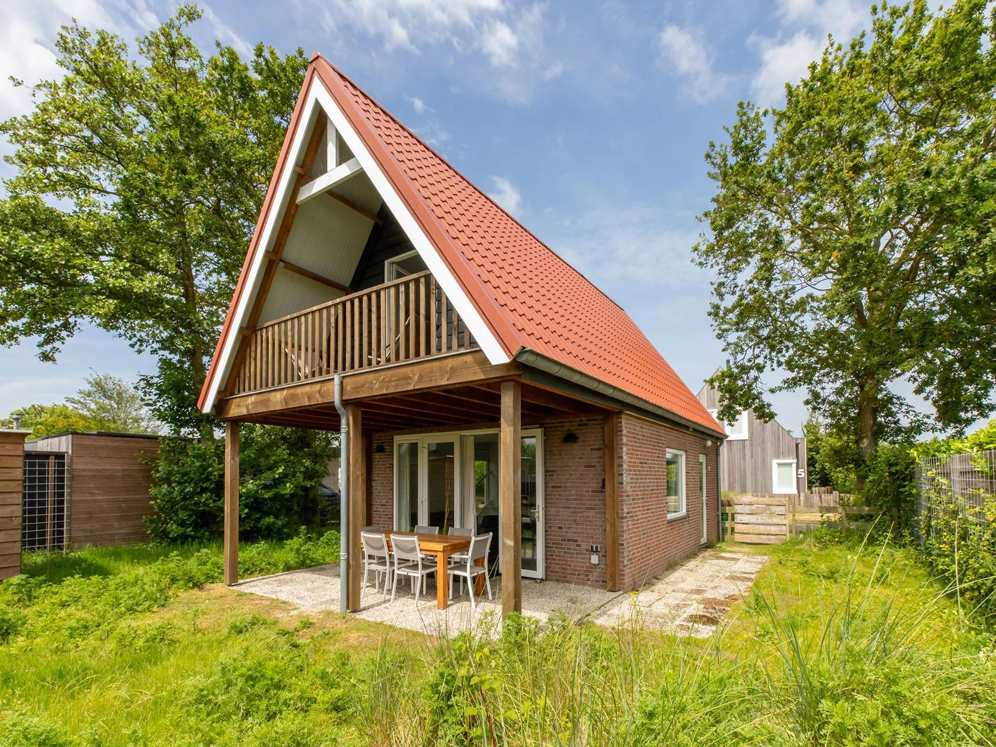 Foto's Rustig gelegen vakantiehuis in Renesse met tuin - Belvilla by Oyo