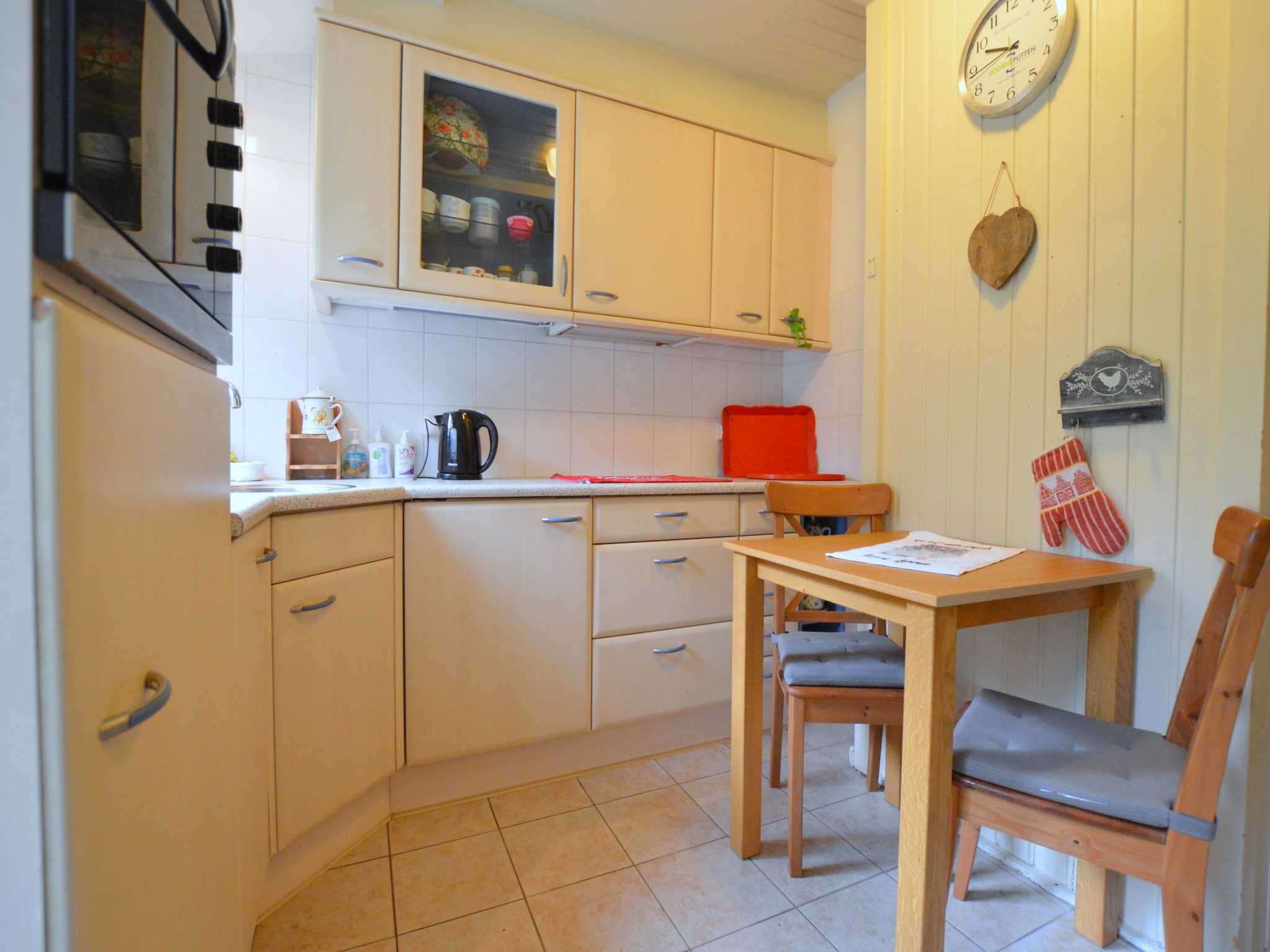 Foto's Houten vakantiehuis in Maarheeze midden op de heide - Belvilla by Oyo