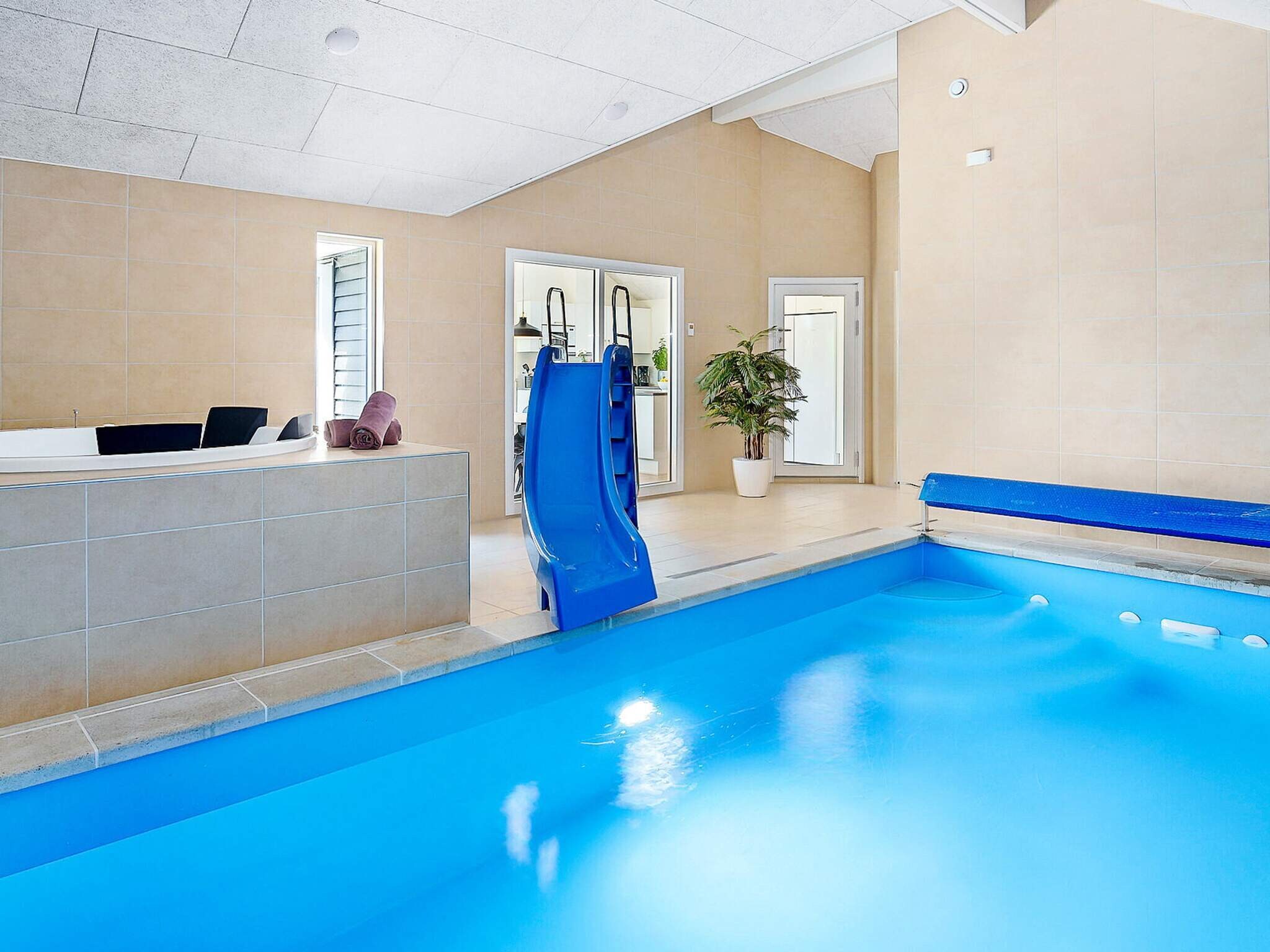 Images 18 person feriebolig i BlÃ¥vand- Dancenter