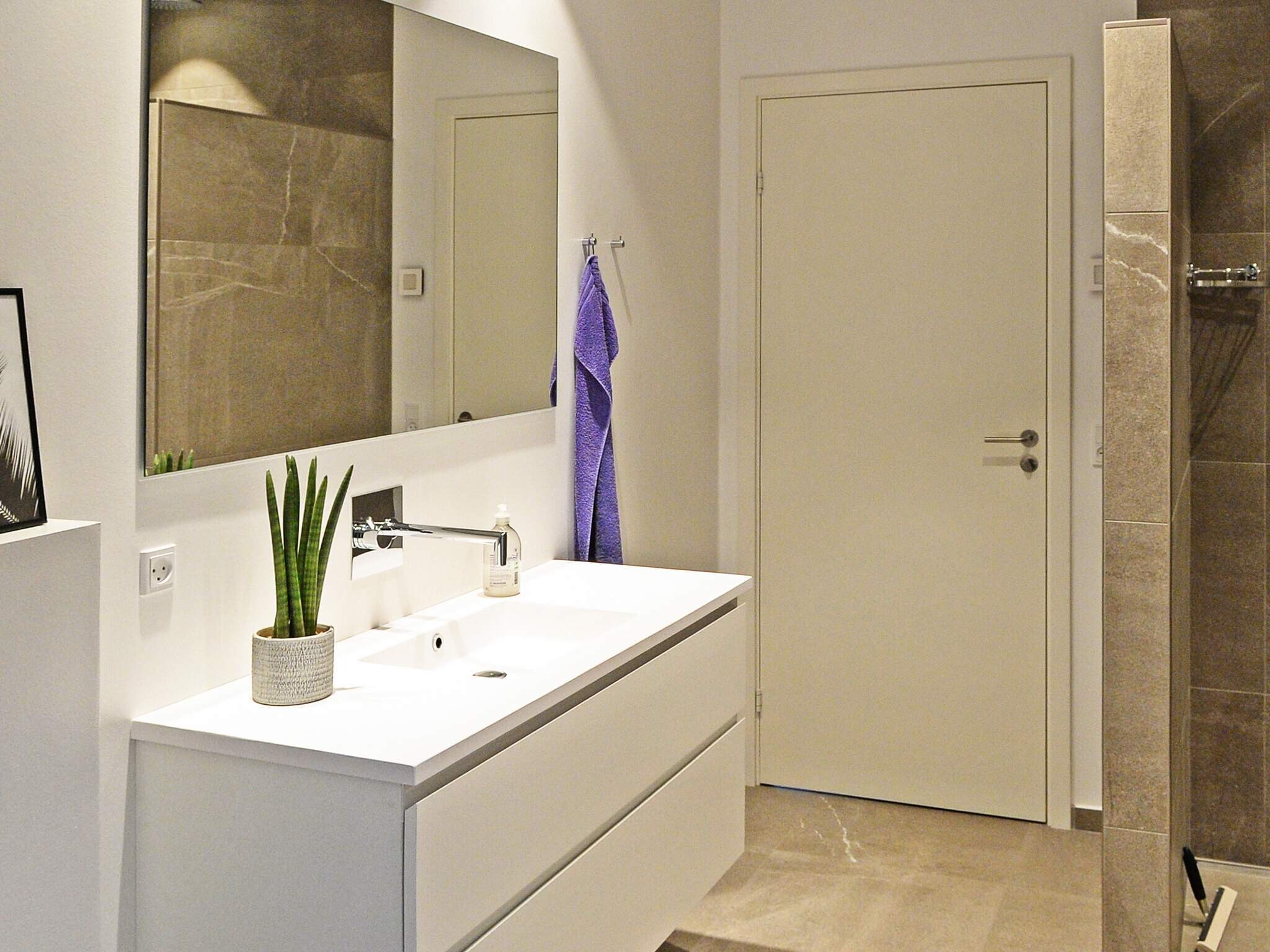 Images 8 person feriebolig i SjÃ¸lund- Dancenter