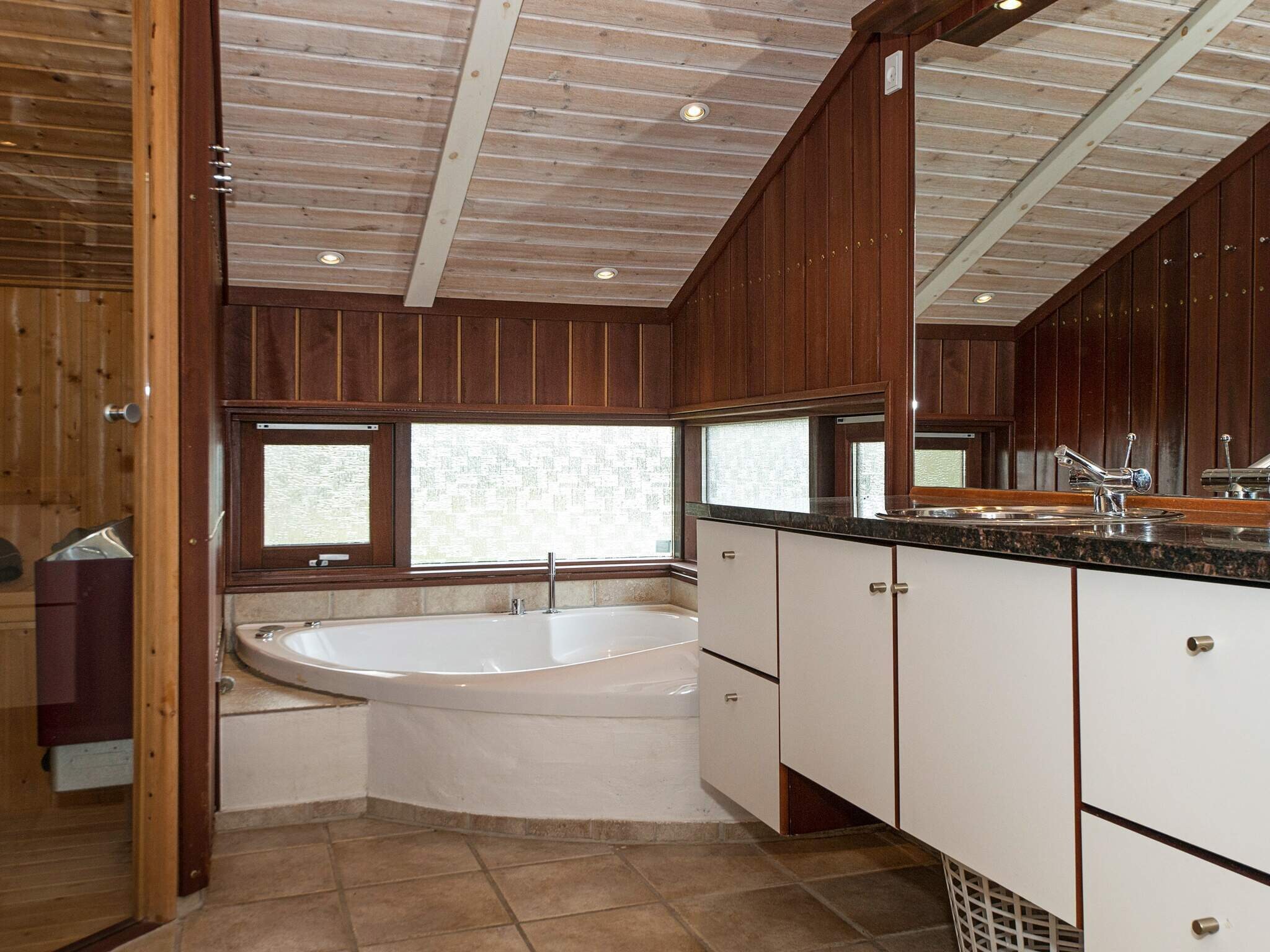 Images 8 person feriebolig i Glesborg- Dancenter