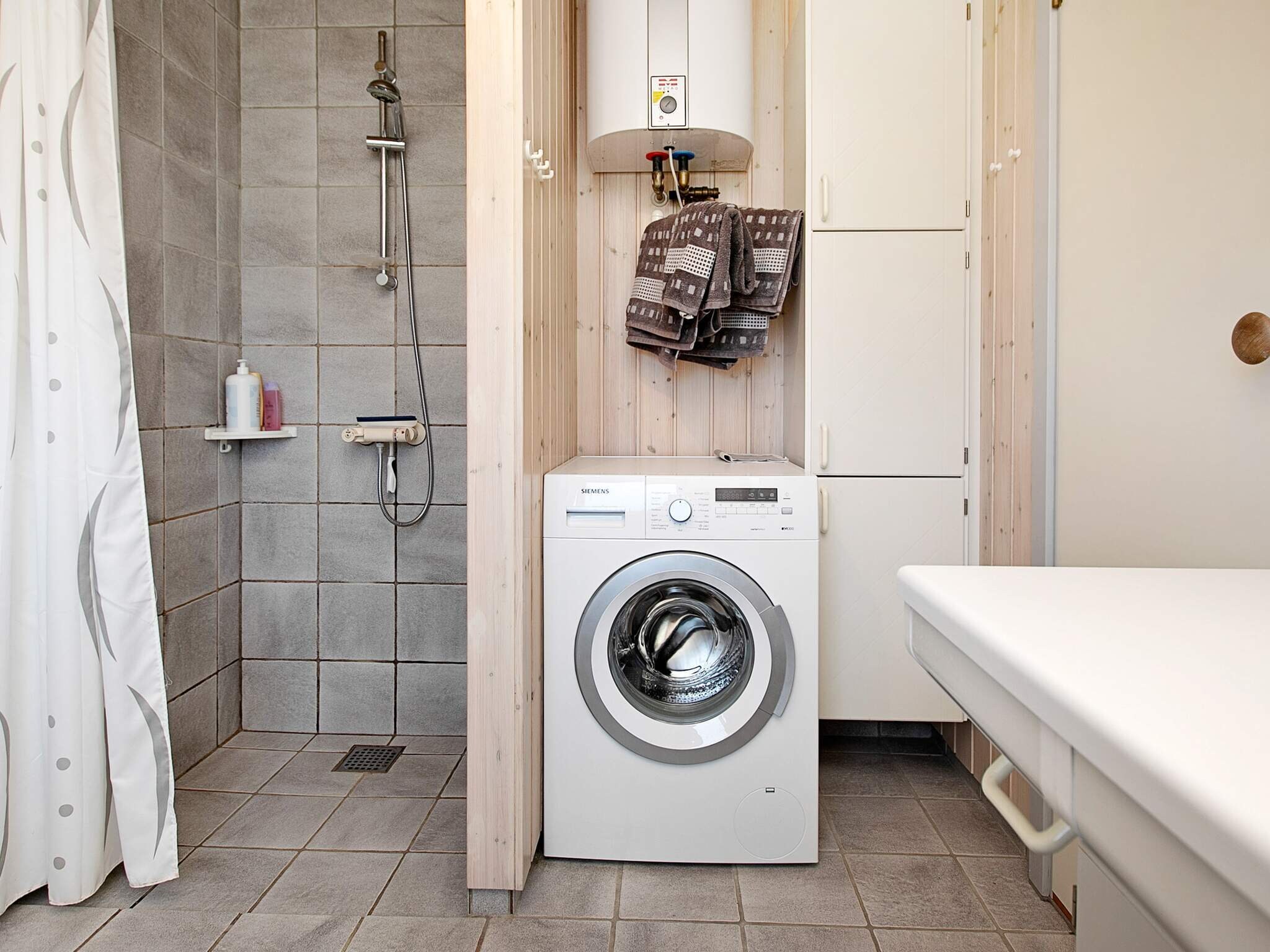 Images 8 person feriebolig i Henne- Dancenter