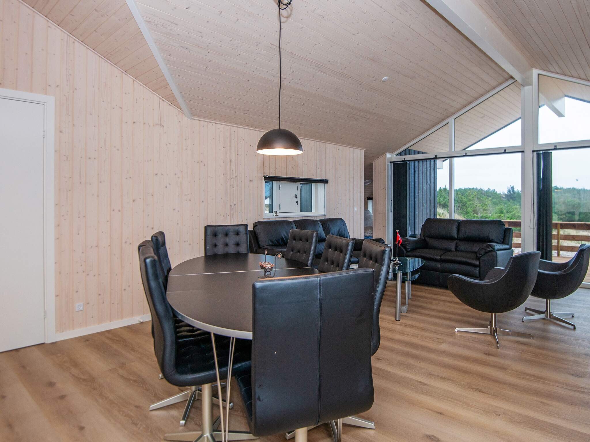 Images 8 person feriebolig i Henne- Dancenter