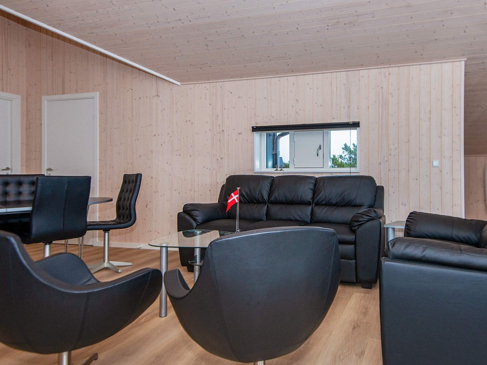 Images 8 person feriebolig i Henne- Dancenter