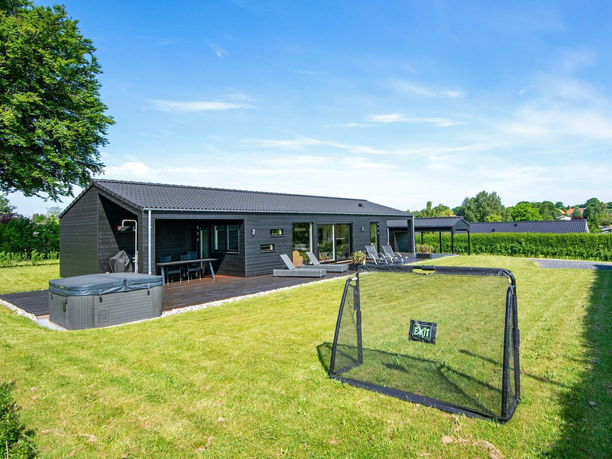 Images 8 person feriebolig i Hejls- Dancenter