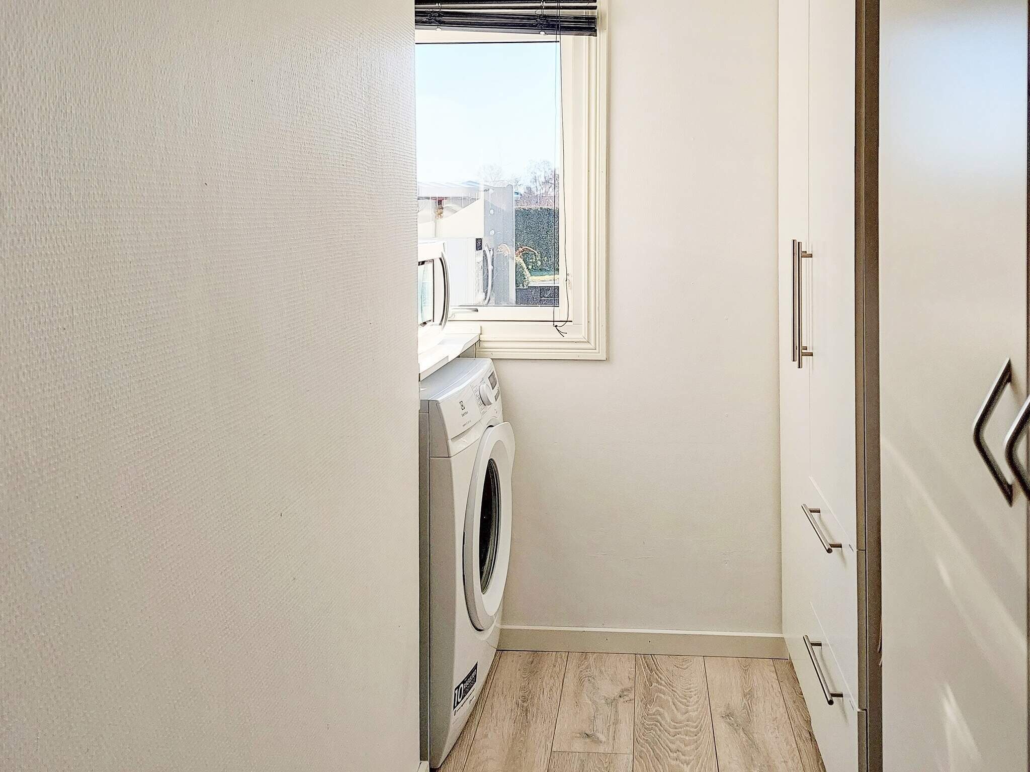 Images 6 person feriebolig i KarrebÃ¦ksminde- Dancenter