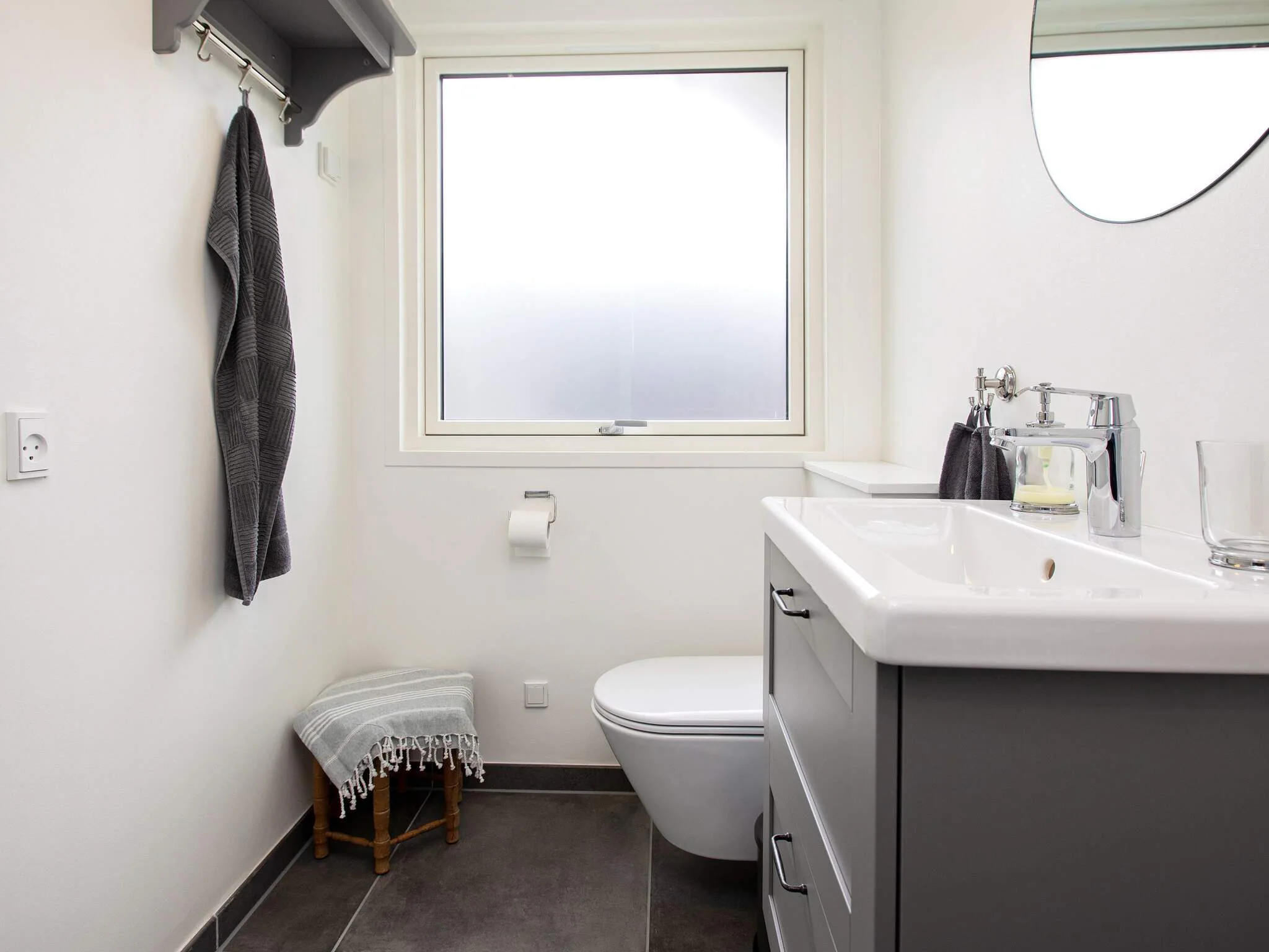 Images 6 person feriebolig i KarrebÃ¦ksminde- Dancenter