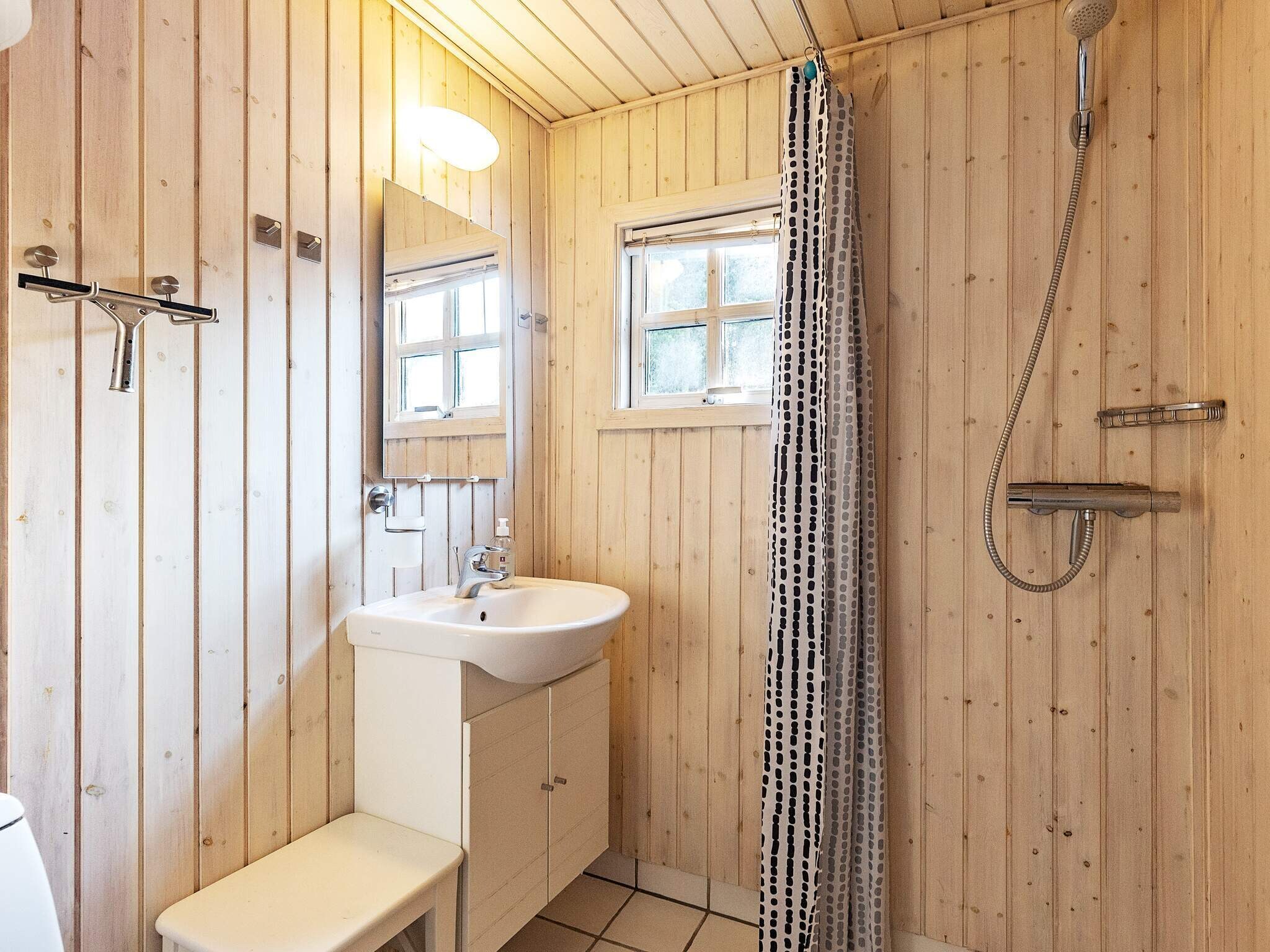 Images 4 person feriebolig i OksbÃ¸l- Dancenter