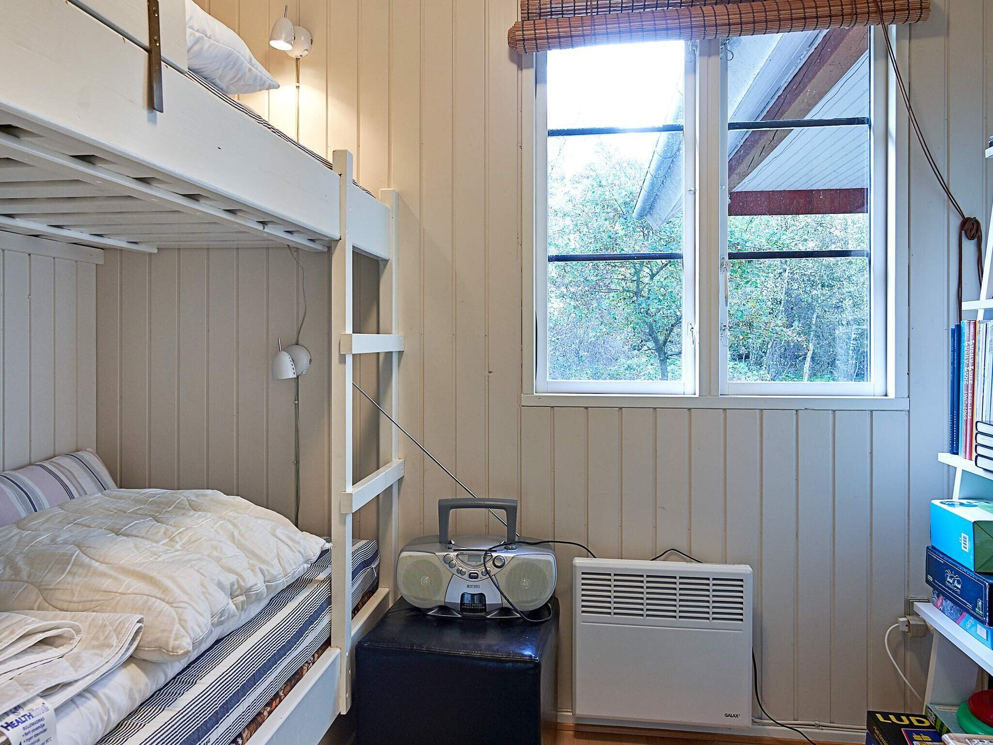 Images 6 person feriebolig i Aakirkeby- Dancenter