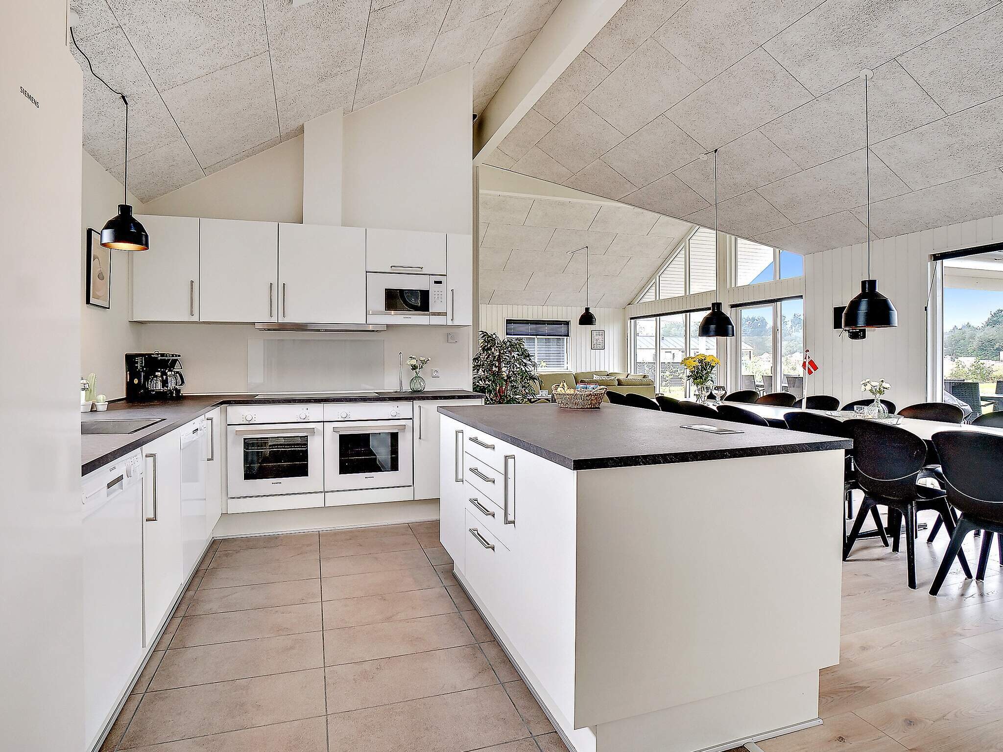 Images 18 person feriebolig i NÃ¸rre Nebel- Dancenter