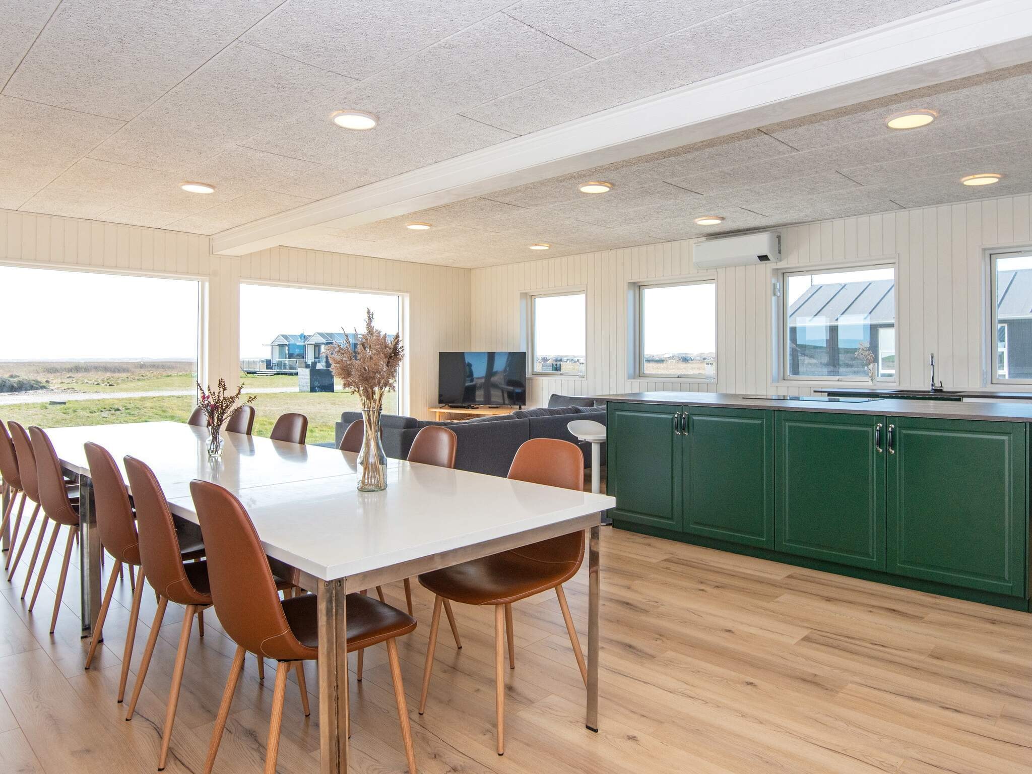 Images 12 person feriebolig i HarboÃ¸re- Dancenter