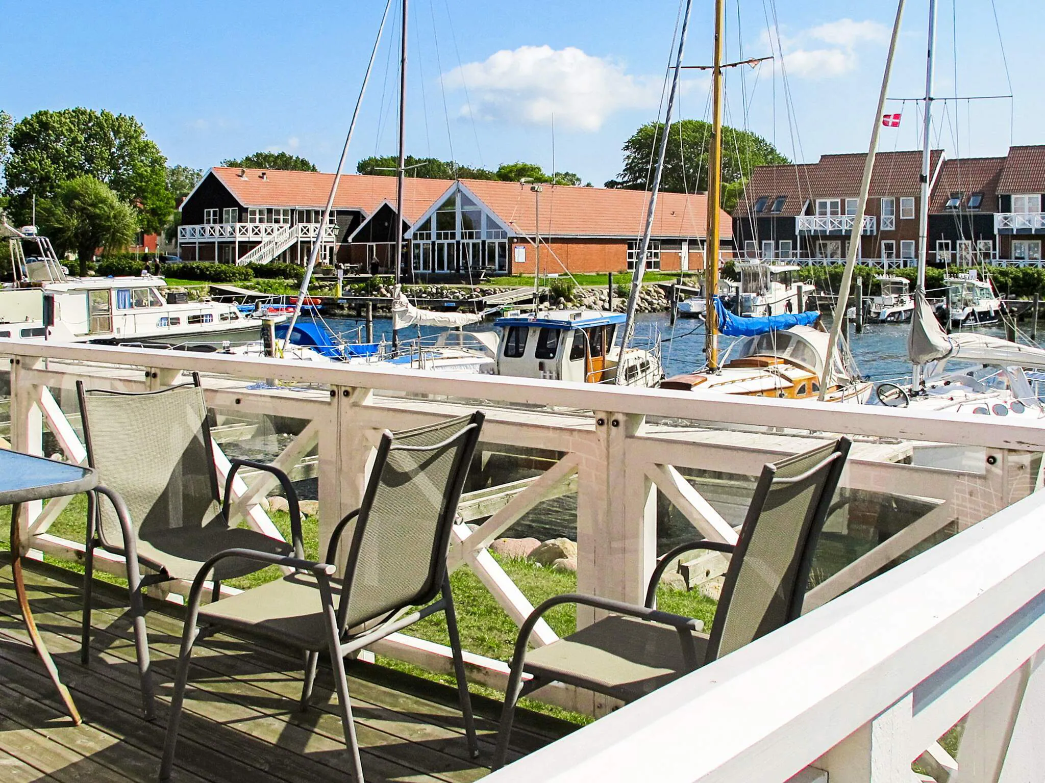 Images 4 person feriebolig i Borre- Dancenter