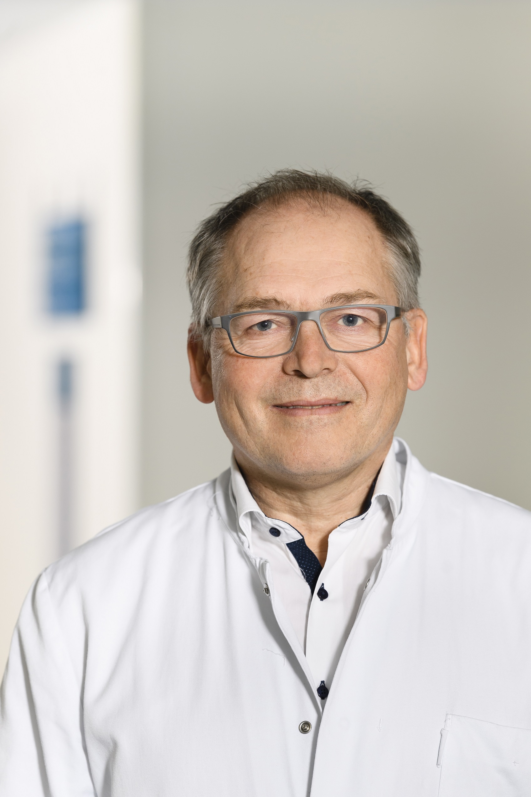 Bild 1 Krankenhaus Rummelsberg, Unfallchirurgie, Prof. Dr. Stangl in Schwarzenbruck