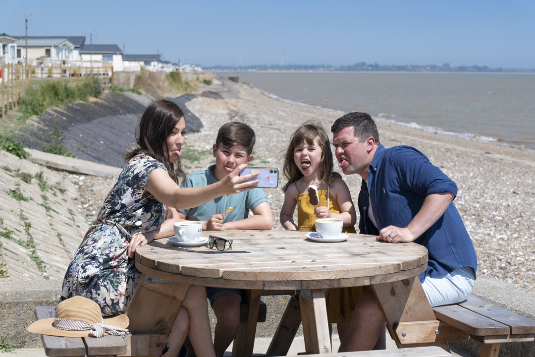 Images Parkdean Resorts Coopers Beach Holiday Park, Essex