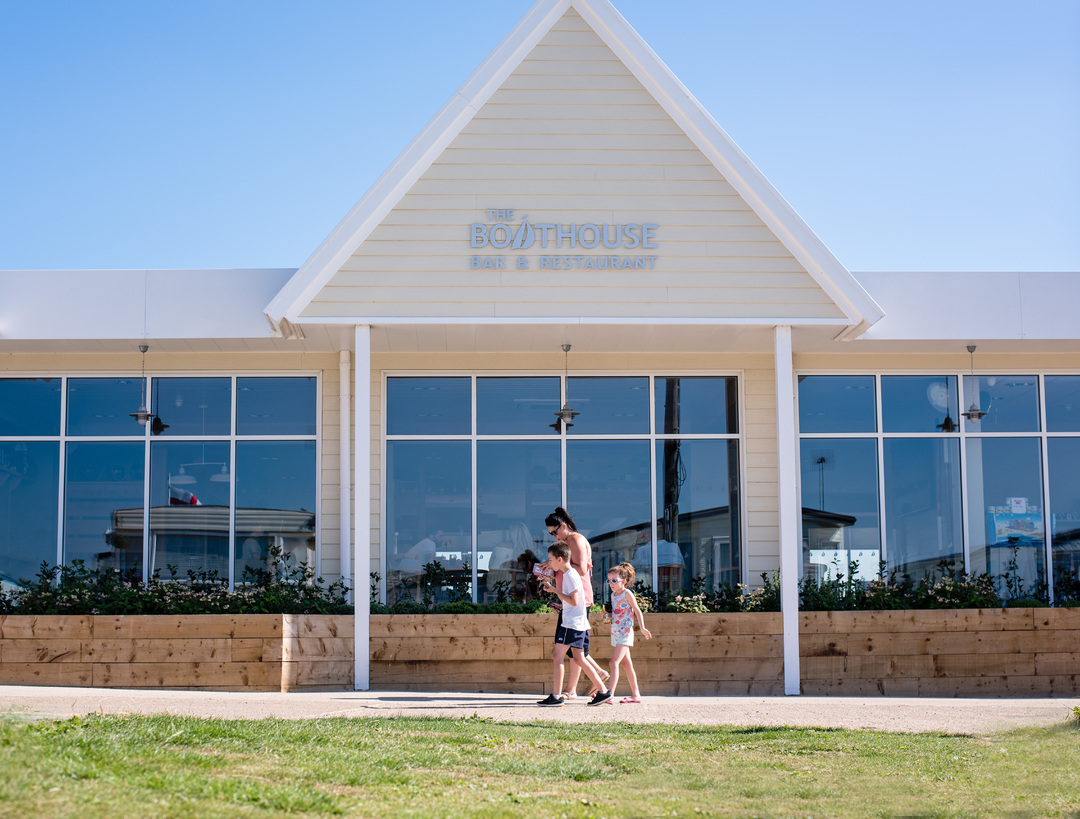 Images Parkdean Resorts Coopers Beach Holiday Park, Essex