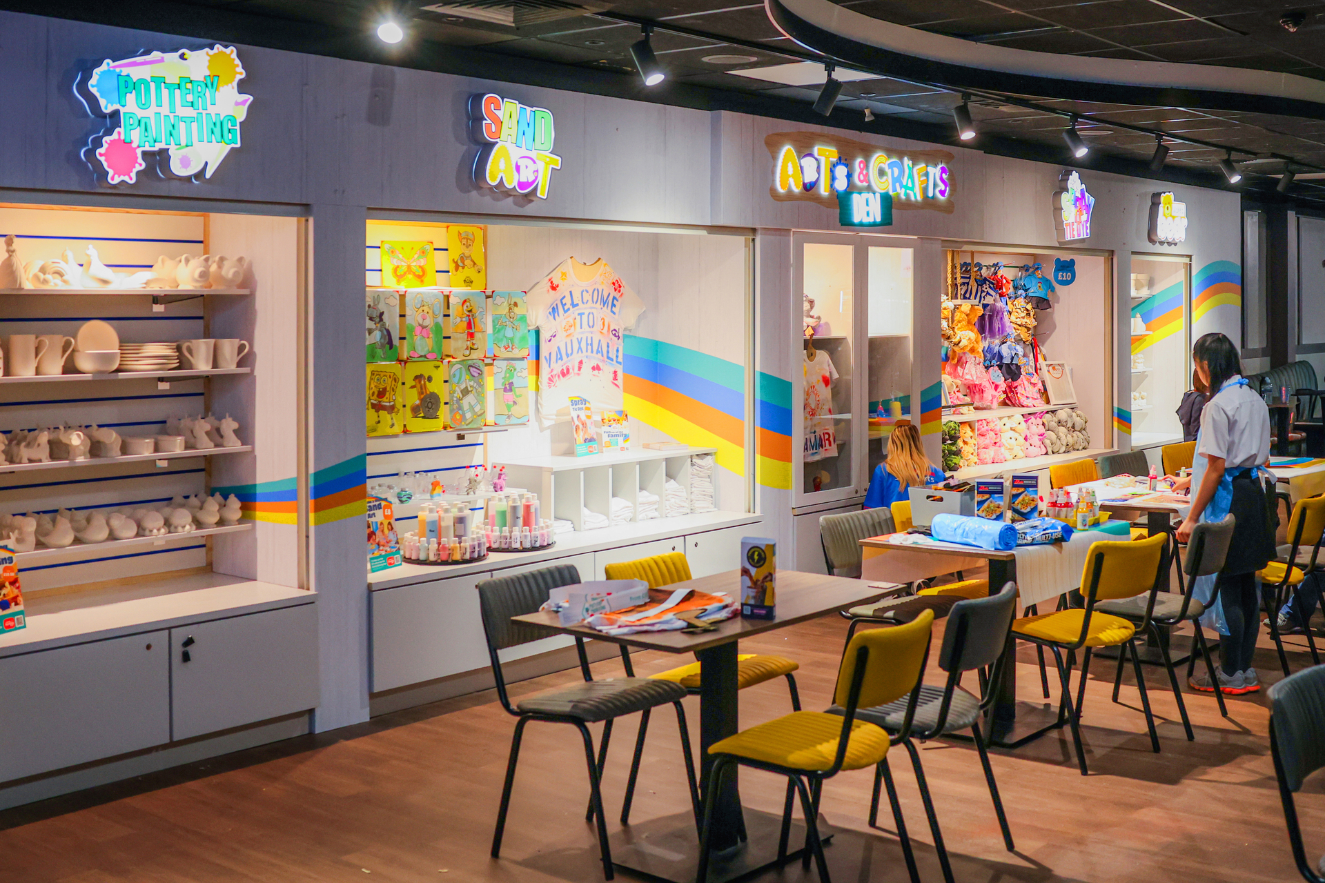 Arts and crafts at Vauxhall Holiday Park