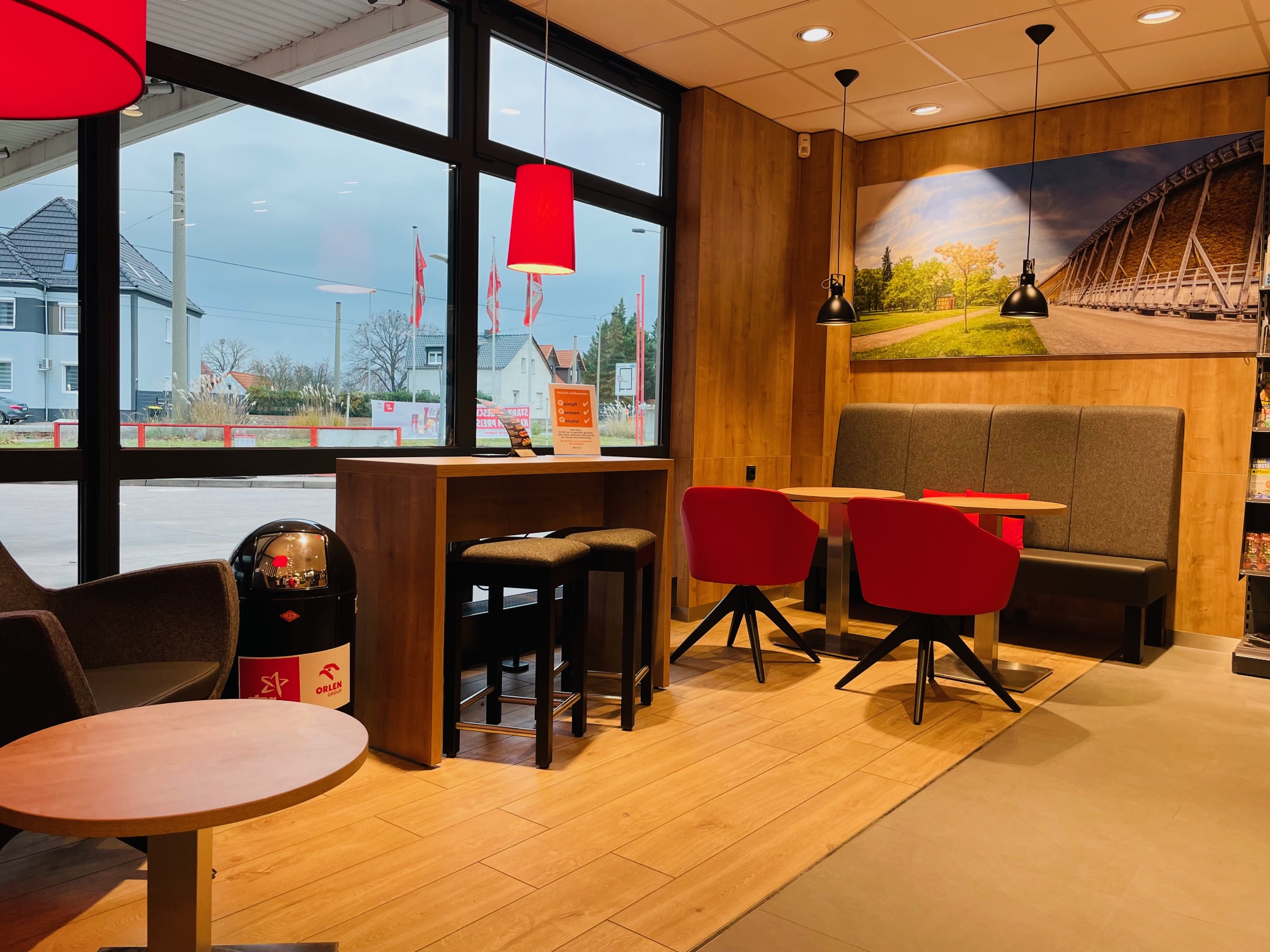 Bild 12 star Tankstelle in Leuna