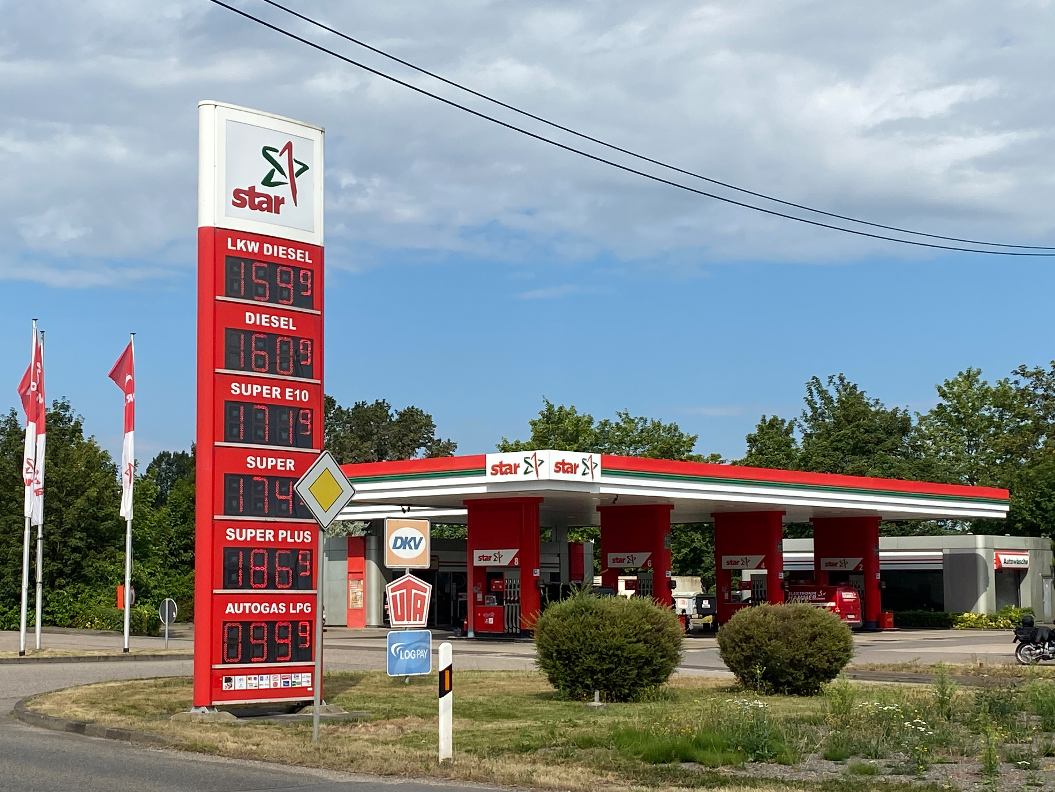 Bild 1 star Tankstelle in Chemnitz