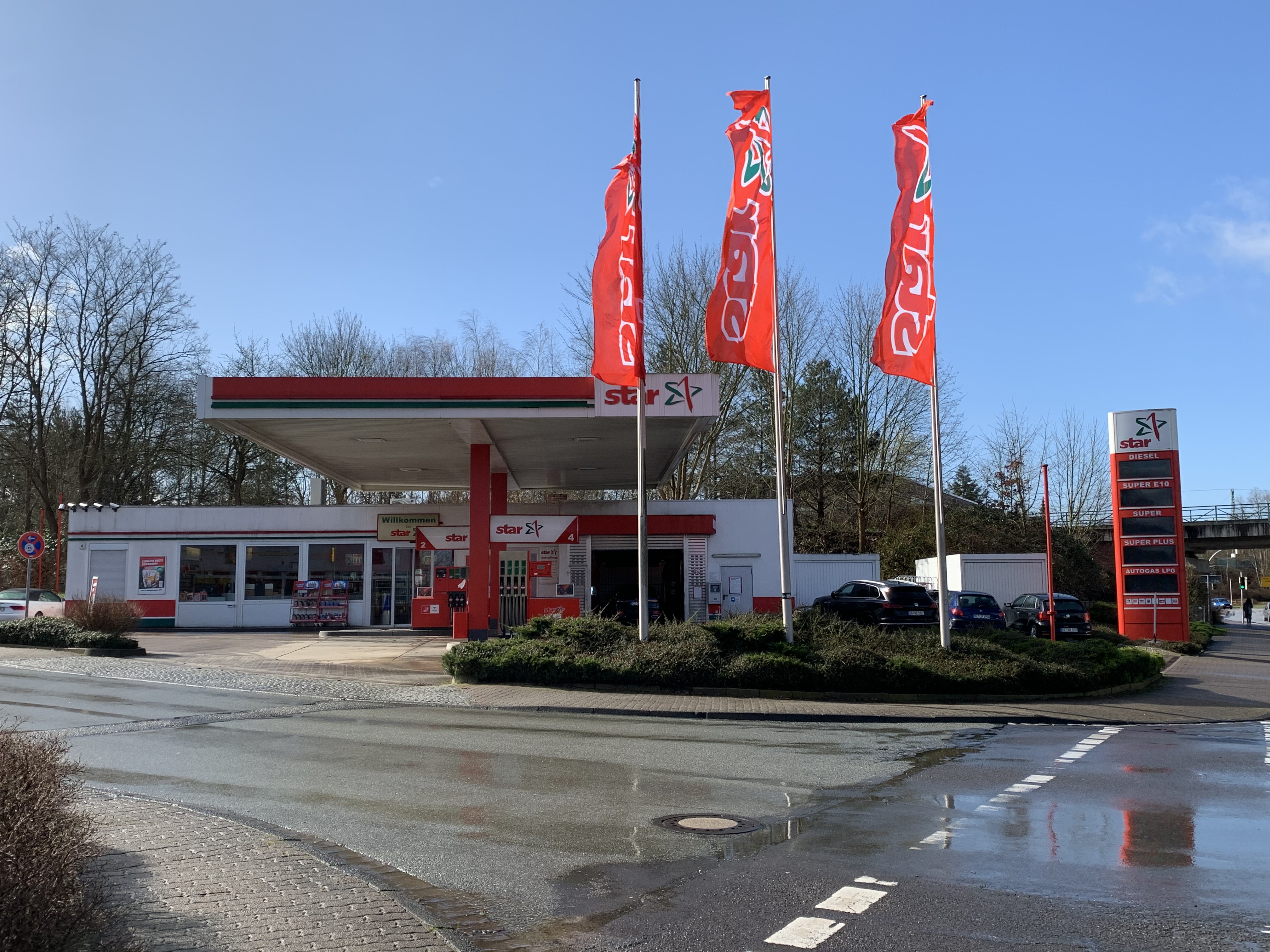 Bild 1 star Tankstelle in Büchen