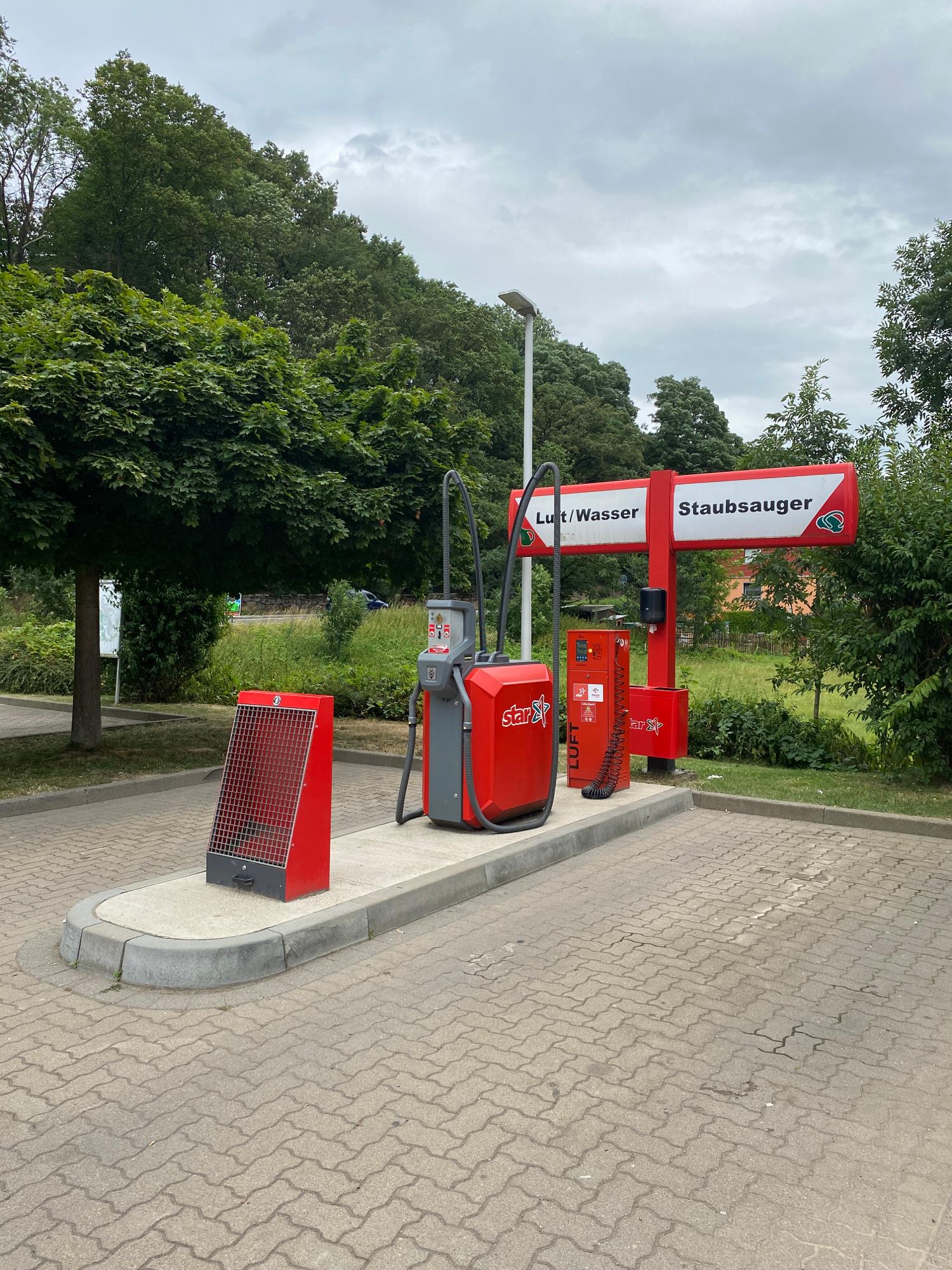 Bild 14 star Tankstelle in Flöha