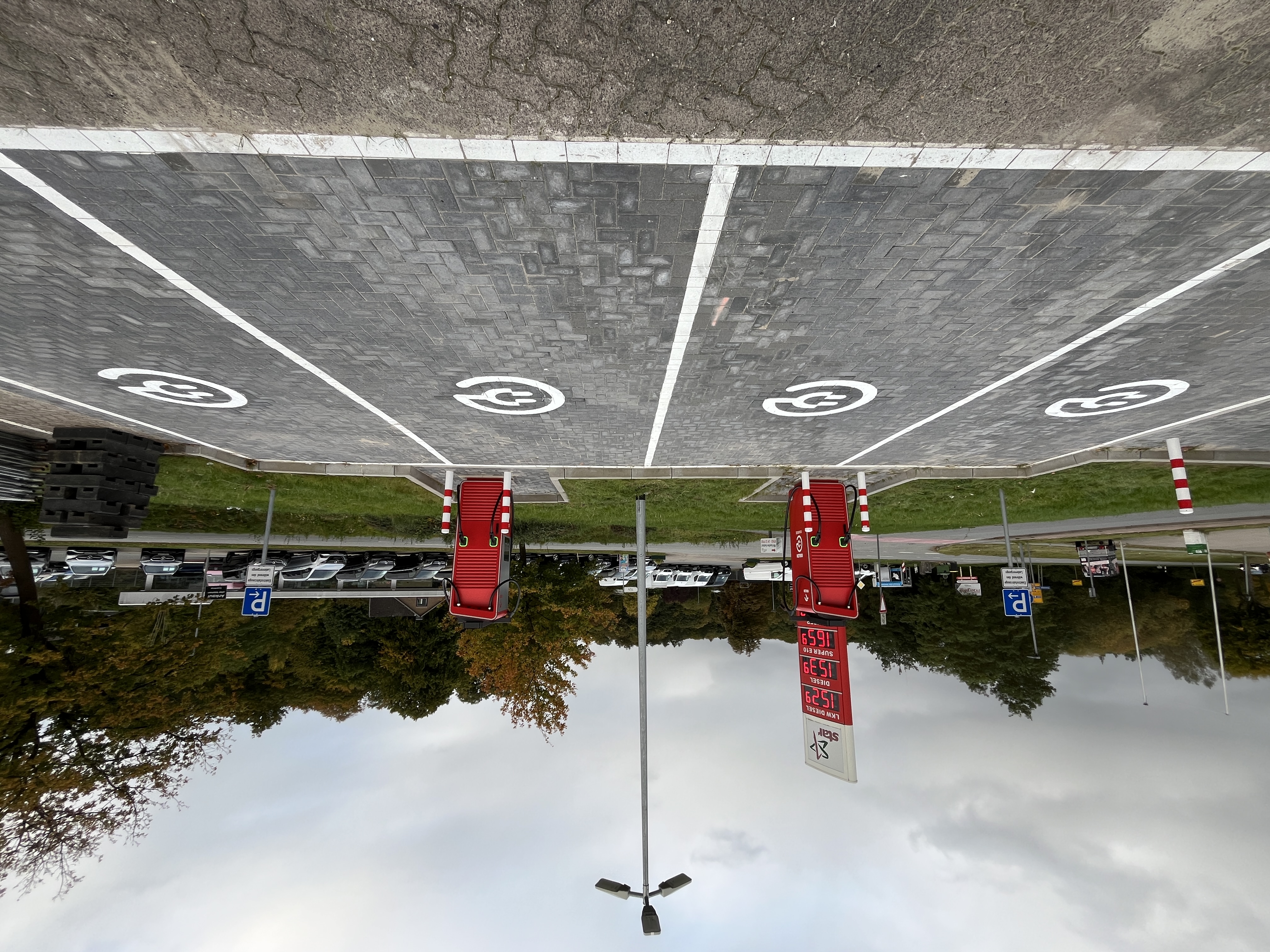 ORLEN CHARGE Ladestation, Sitzkrüger Moor 1 in Mölln