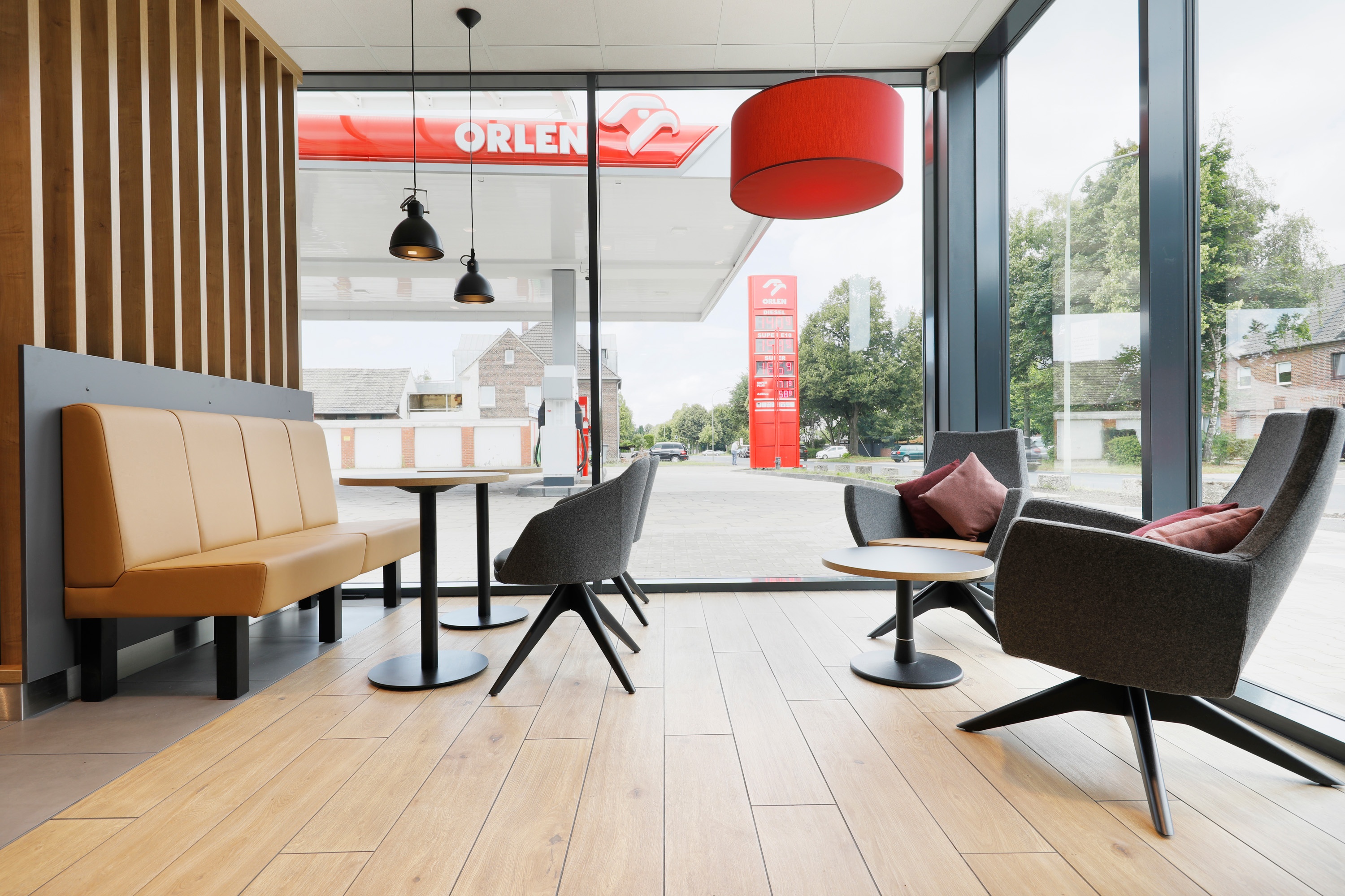 Bild 4 ORLEN Tankstelle in Neuss