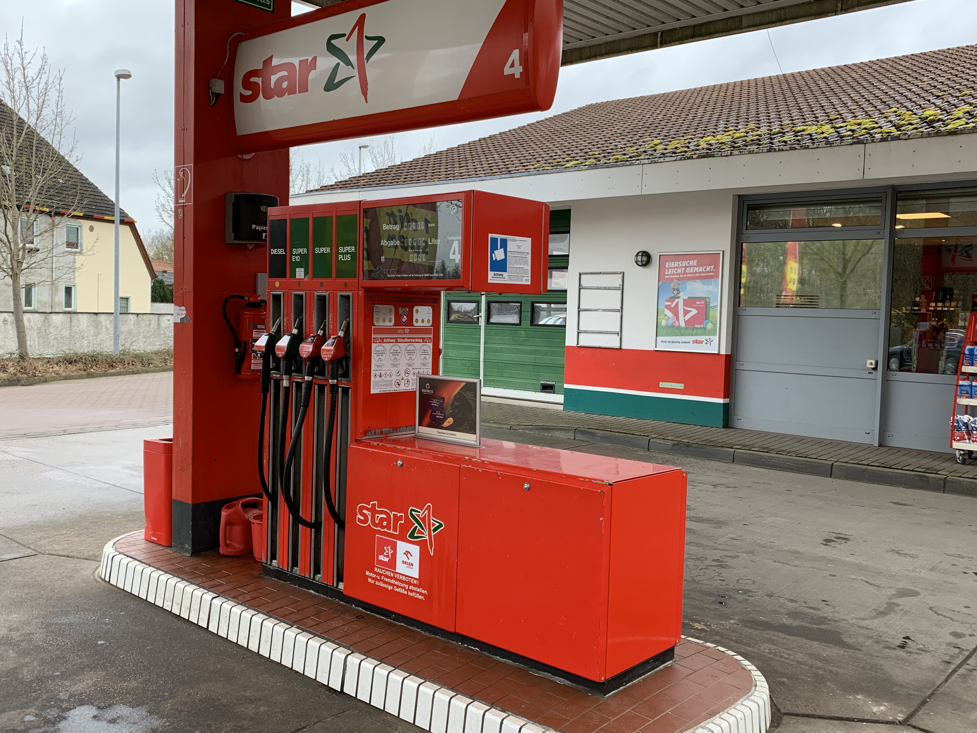 star Tankstelle, Erlenweg 41 in Tutow