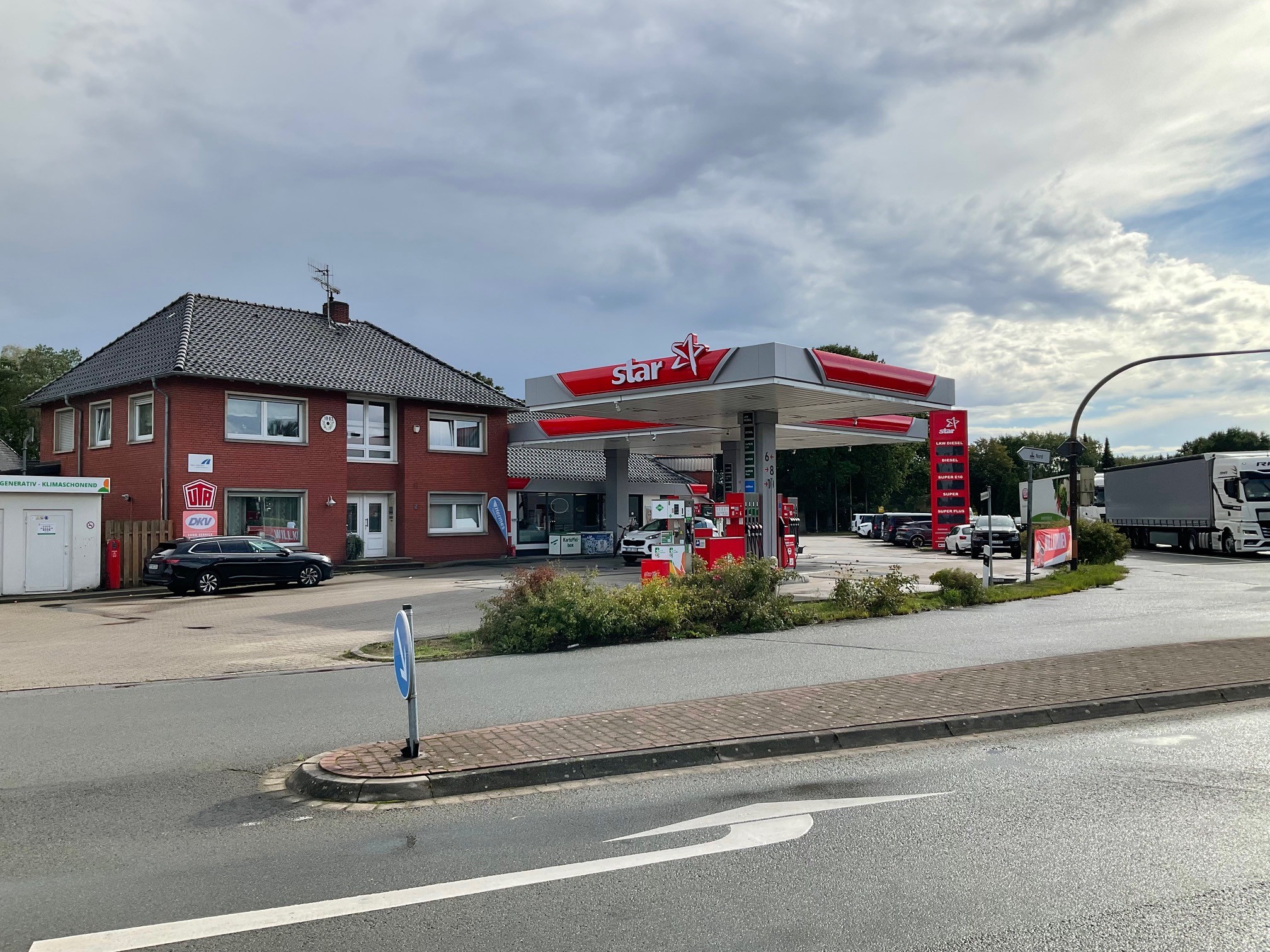 Bild 1 star Tankstelle in Dörpen