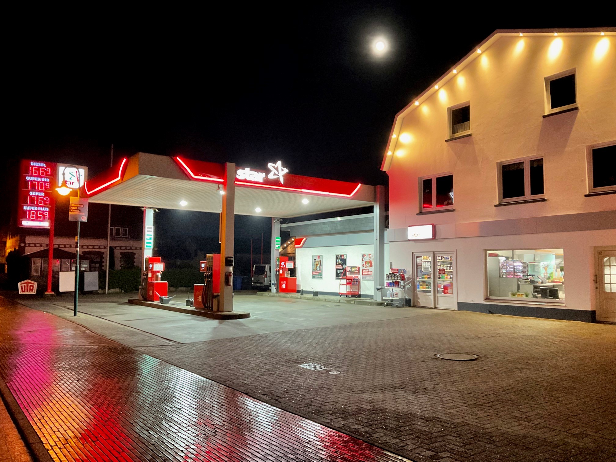 Bild 1 star Tankstelle in Zetel