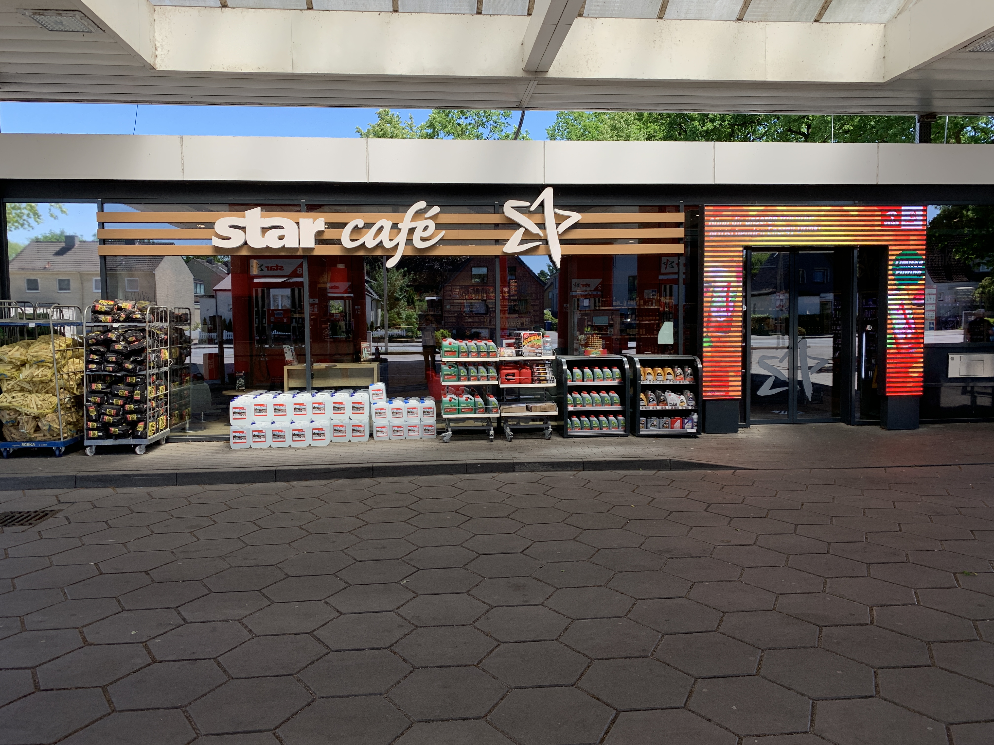 Bild 11 ORLEN Tankstelle in Schenefeld